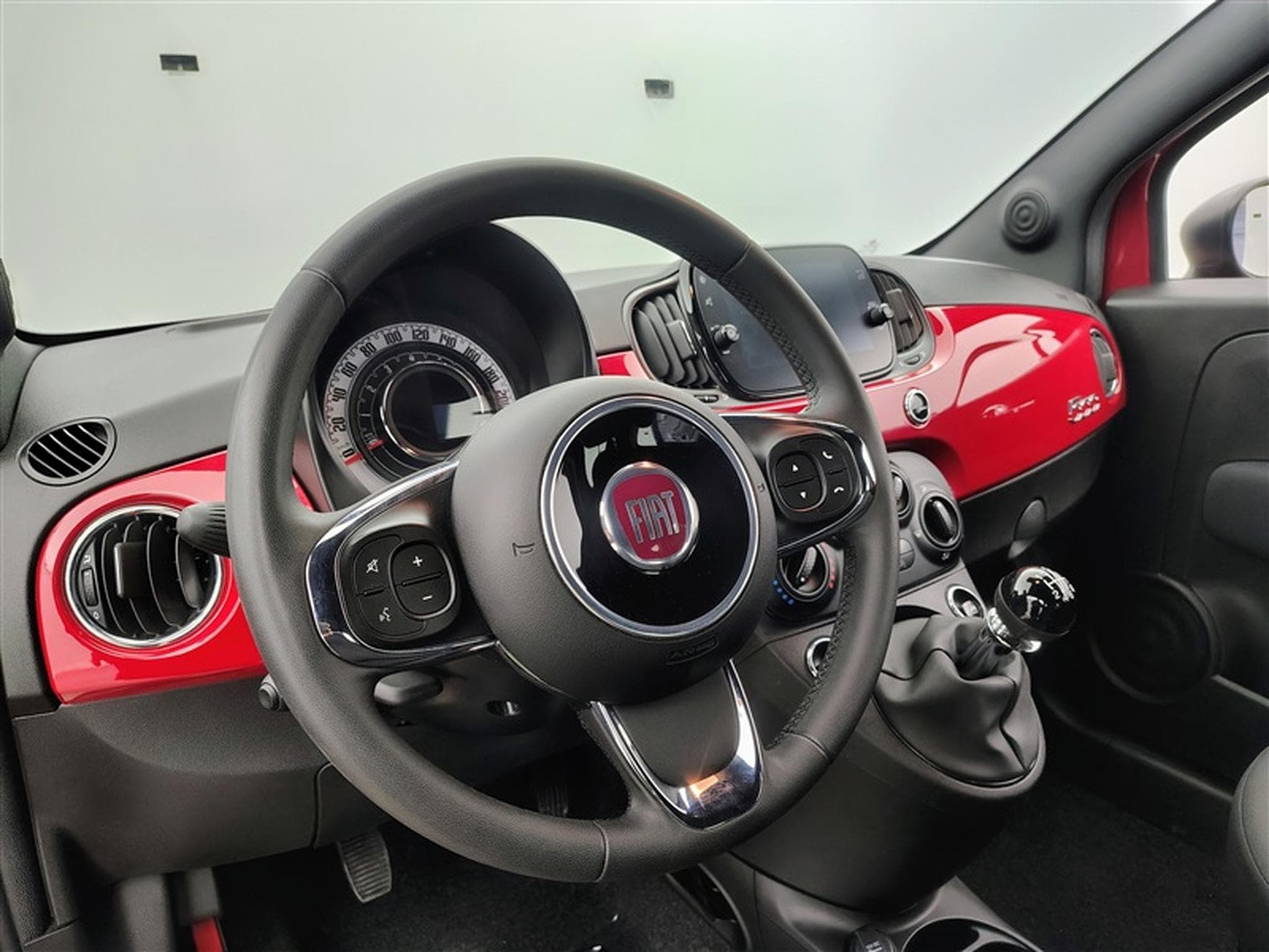 Fiat 500 1.0i MHEV (2023) - Photo 6