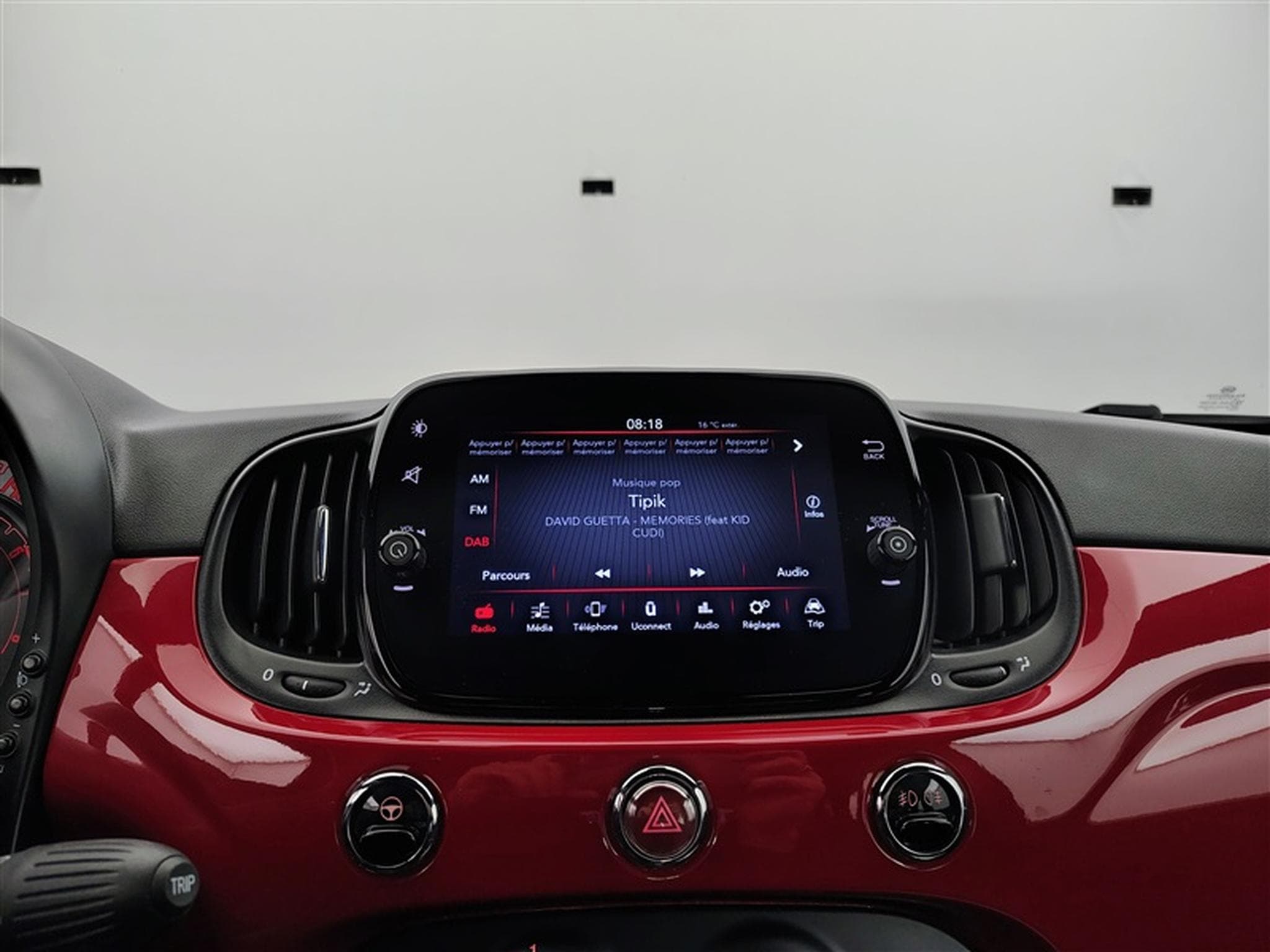 Fiat 500 1.0i MHEV (2023) - Photo 9