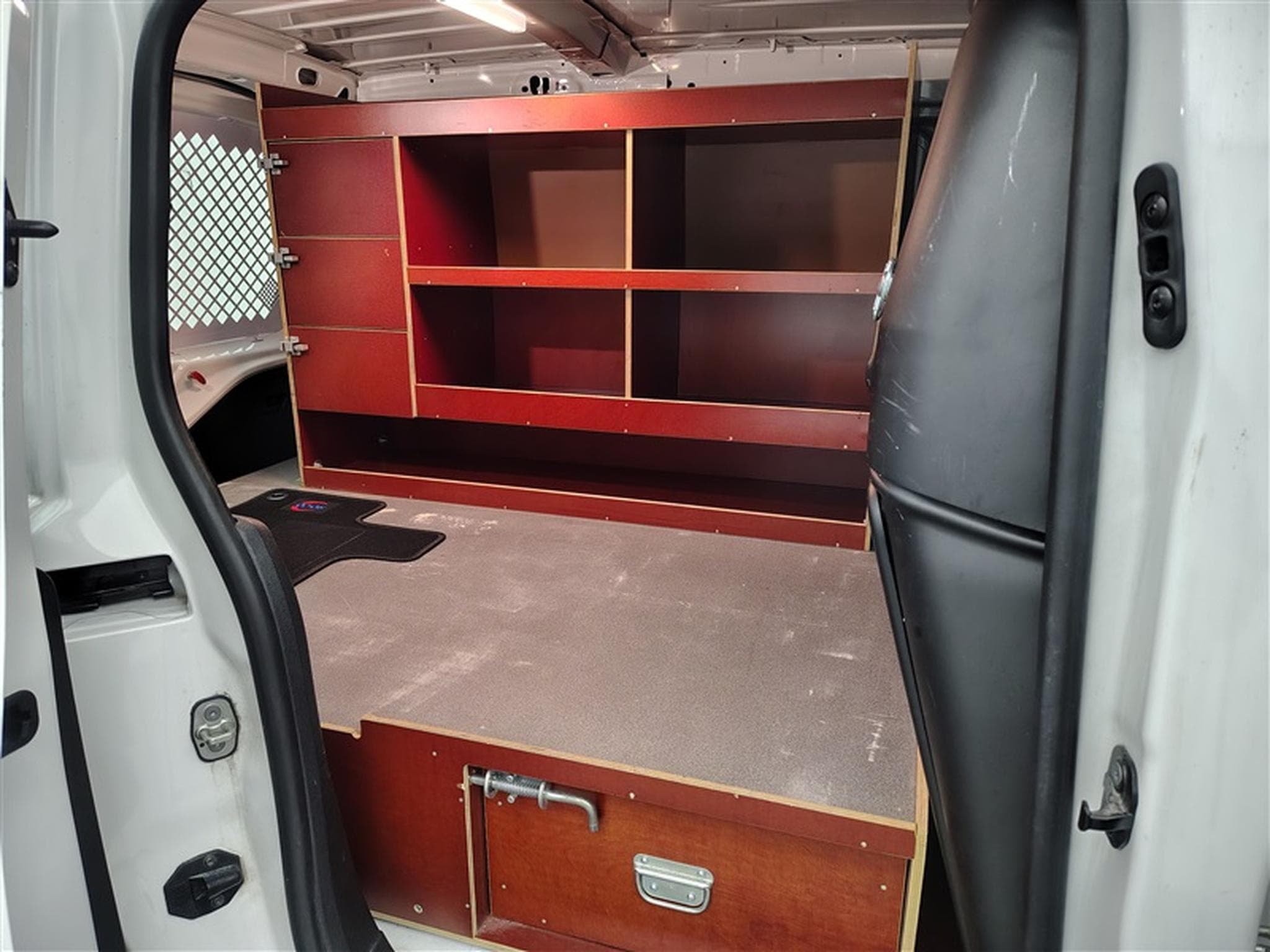 Citroen Berlingo 1.2 PureTech 130cv EAT8 Worker 3pl. NAVI / PDC AR (2020) - Photo 13