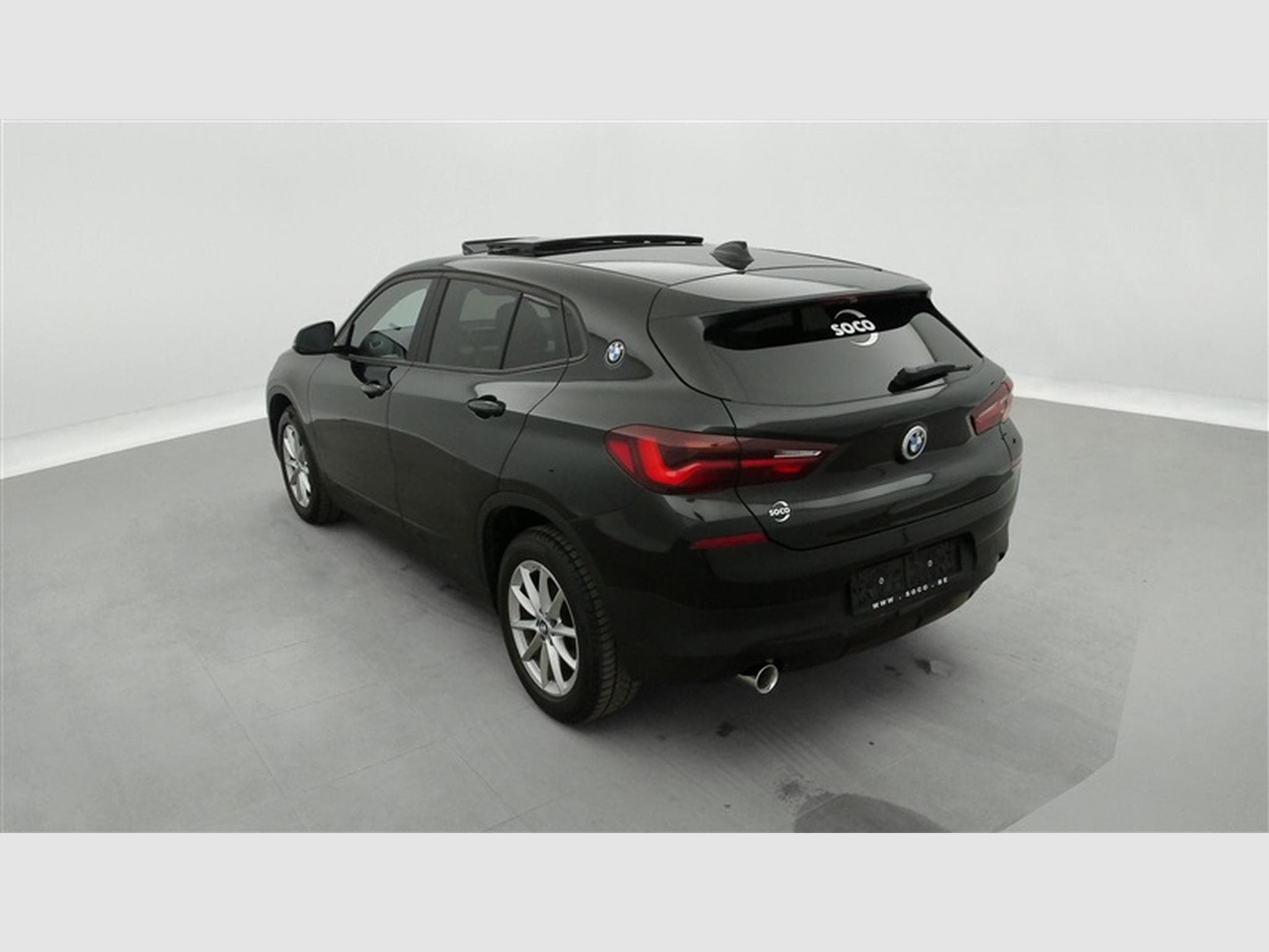 BMW X2 1.5i sDrive18 Business CUIR/NAVI/TO PANO/FULL LED/JA17 (2021) - Photo 2