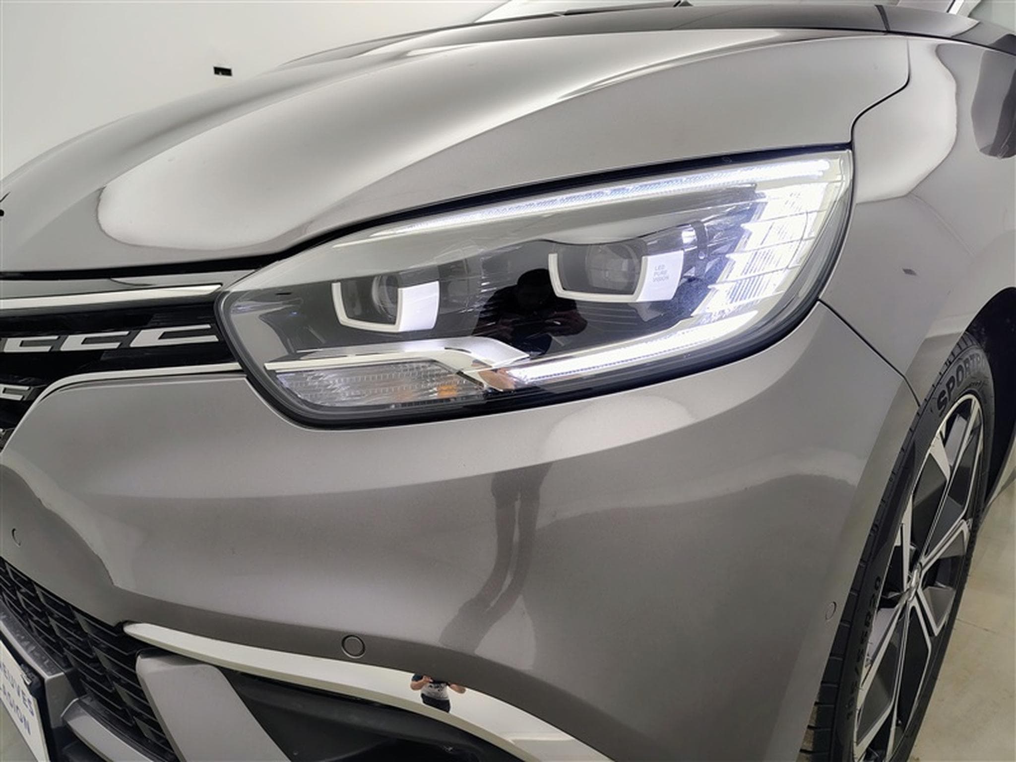 Renault Scenic 1.33 TCe Intens EDC 7 Pl  Navi / Led / PDC av+ar (2023) - Photo 15