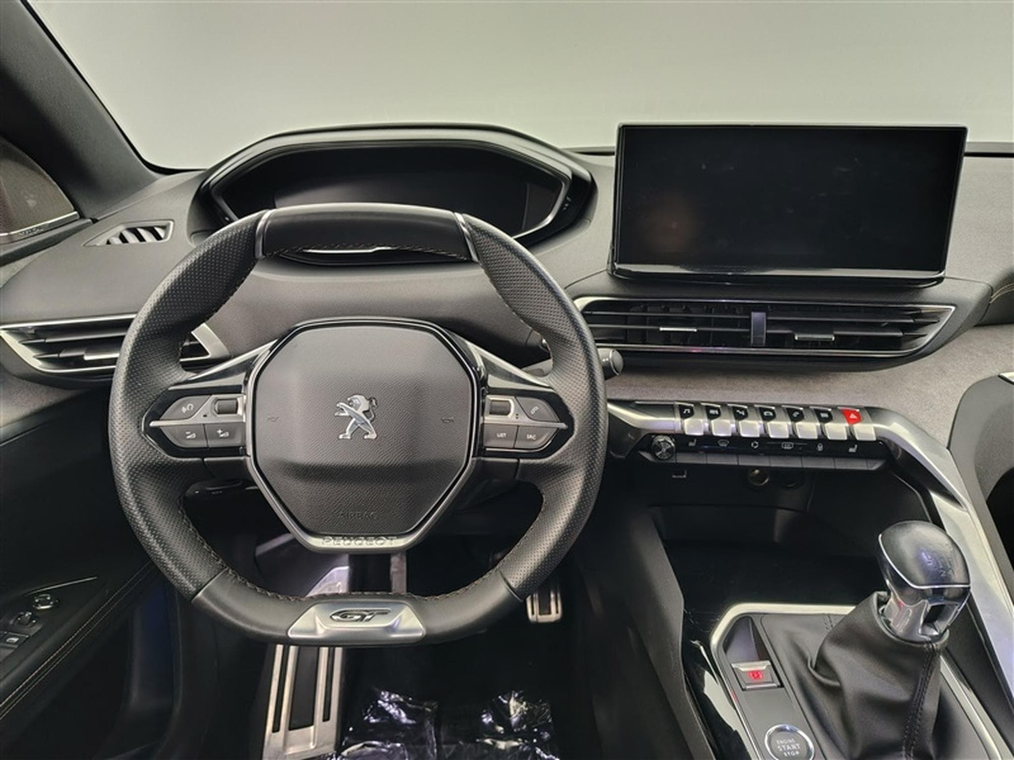 Peugeot 5008 1.2  7Pl GT-Line Navi / Led / PDC+Caméra (2023) - Photo 9