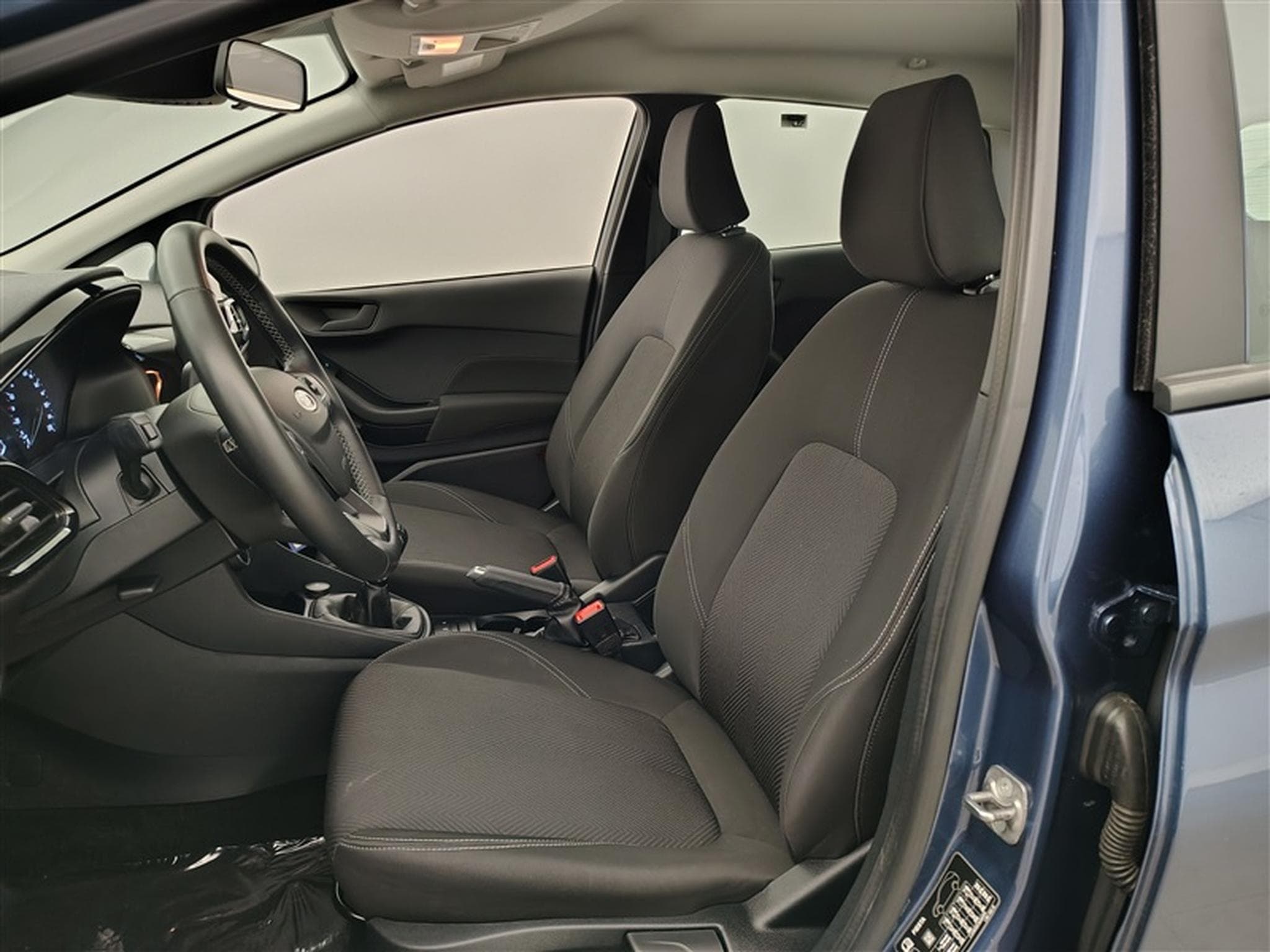 Ford Fiesta 1.0 EcoBoost Connected CARPLAY/FULL LED/PDC (2024) - Photo 7