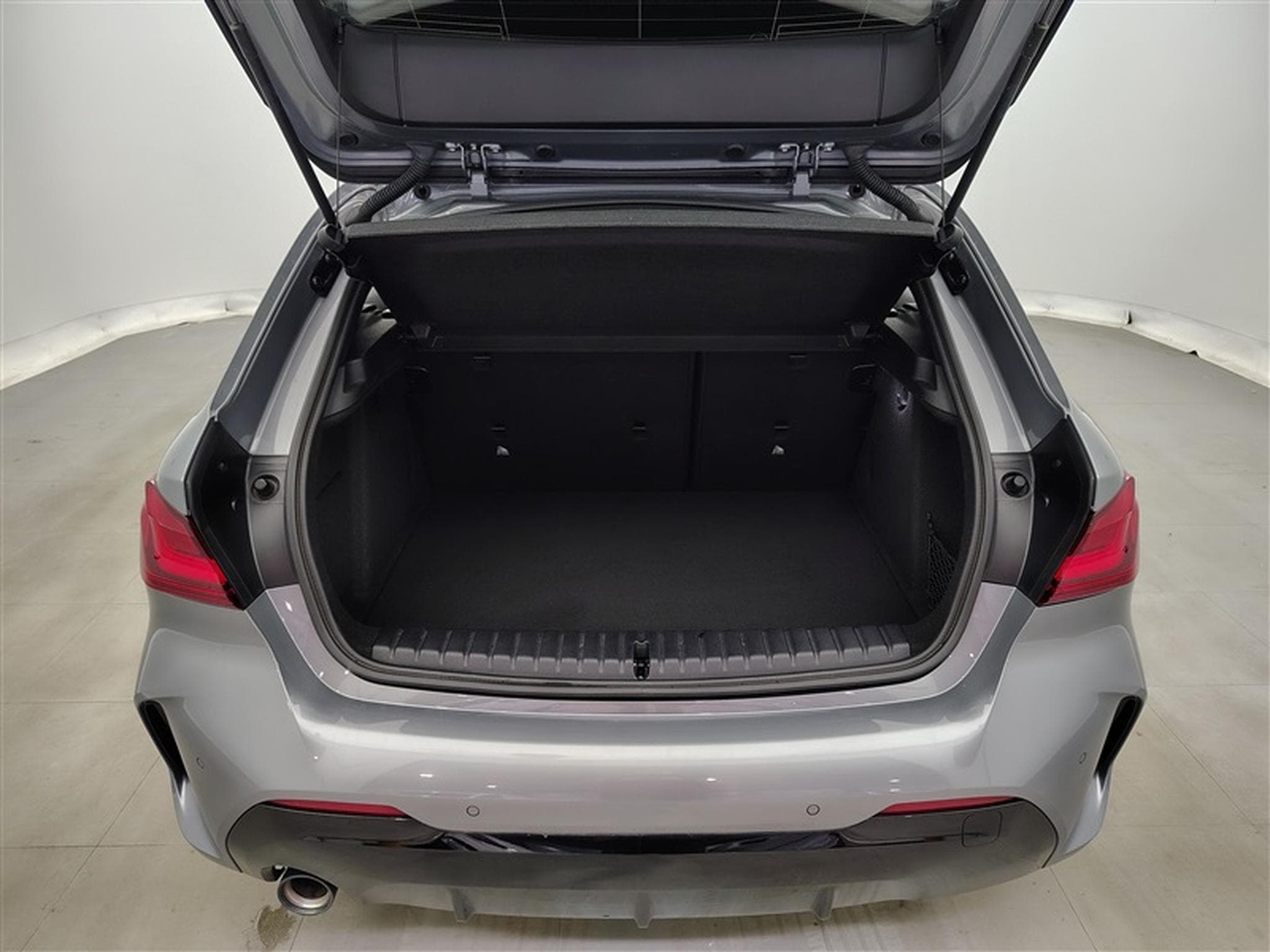 BMW 116 iA PACK M *NAVI/FULL LED/TOIT PANO/PDC AV ARR* (2023) - Photo 14