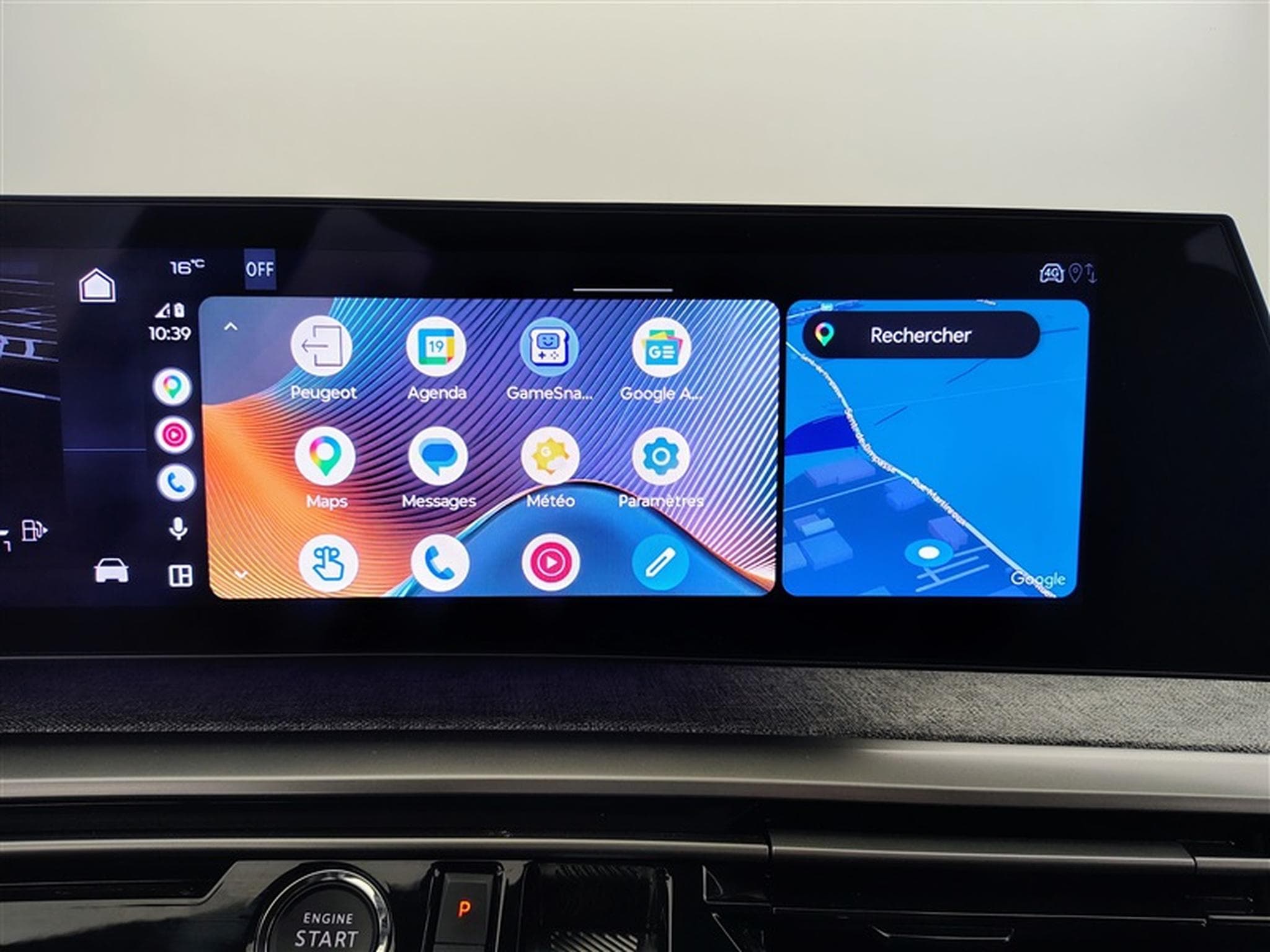 Peugeot 5008 1.2 Hybrid 145Cv e-DCS6 GT 7PL / NAVI / CARPLAY / CAMERA (2025) - Photo 22