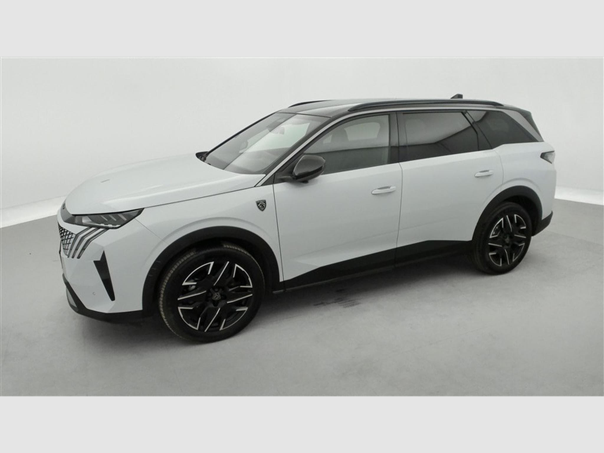Peugeot 5008 1.2 Hybrid 145Cv e-DCS6 GT 7PL / NAVI / CARPLAY / CAMERA (2025) - Photo 23