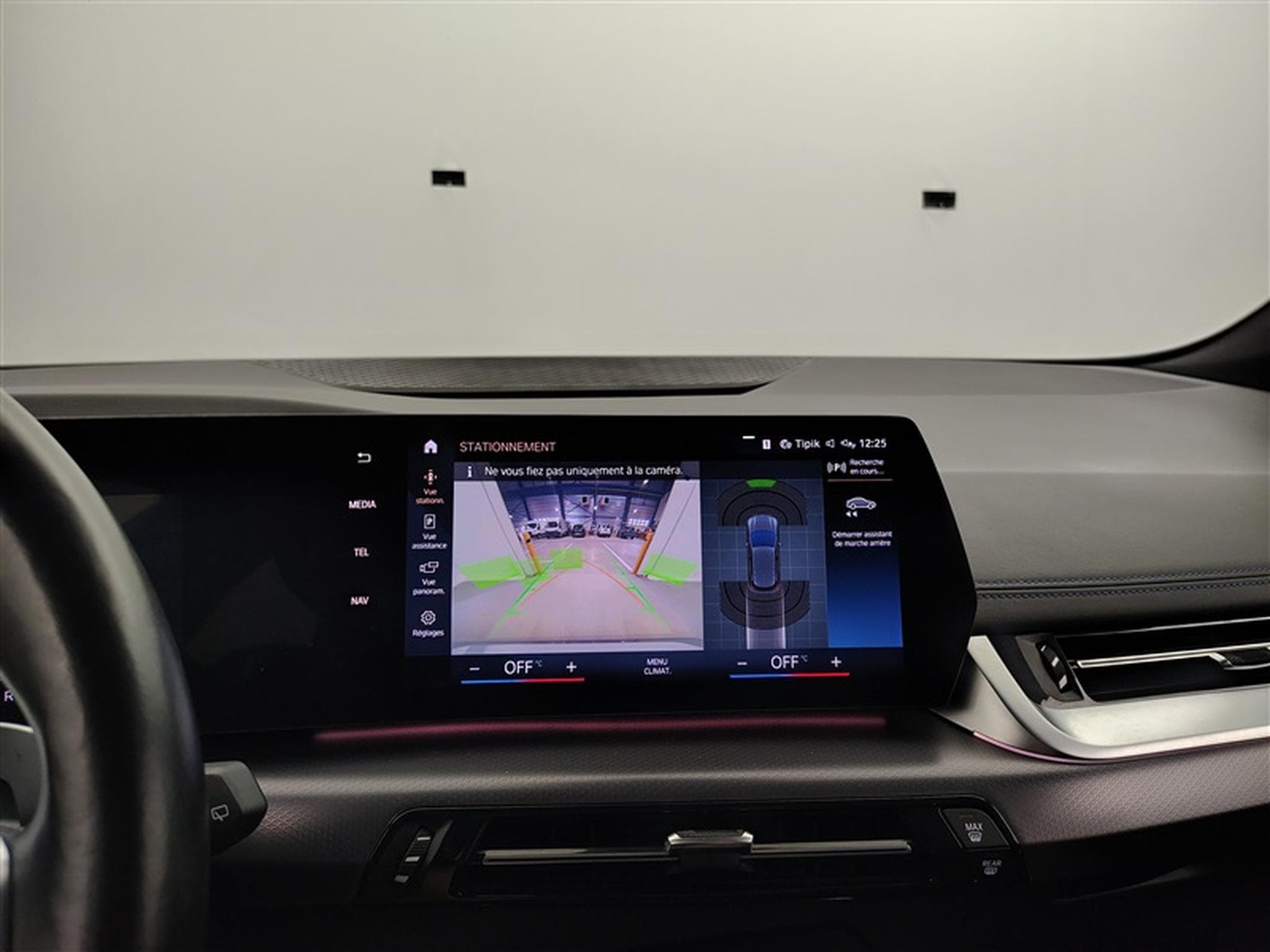 BMW 218 Active Tourer Pack M 218i (2022) - Photo 18