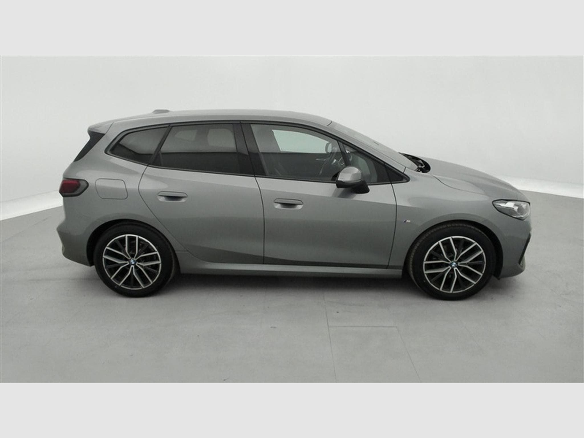 BMW 218 Active Tourer Pack M 218i (2022) - Photo 25