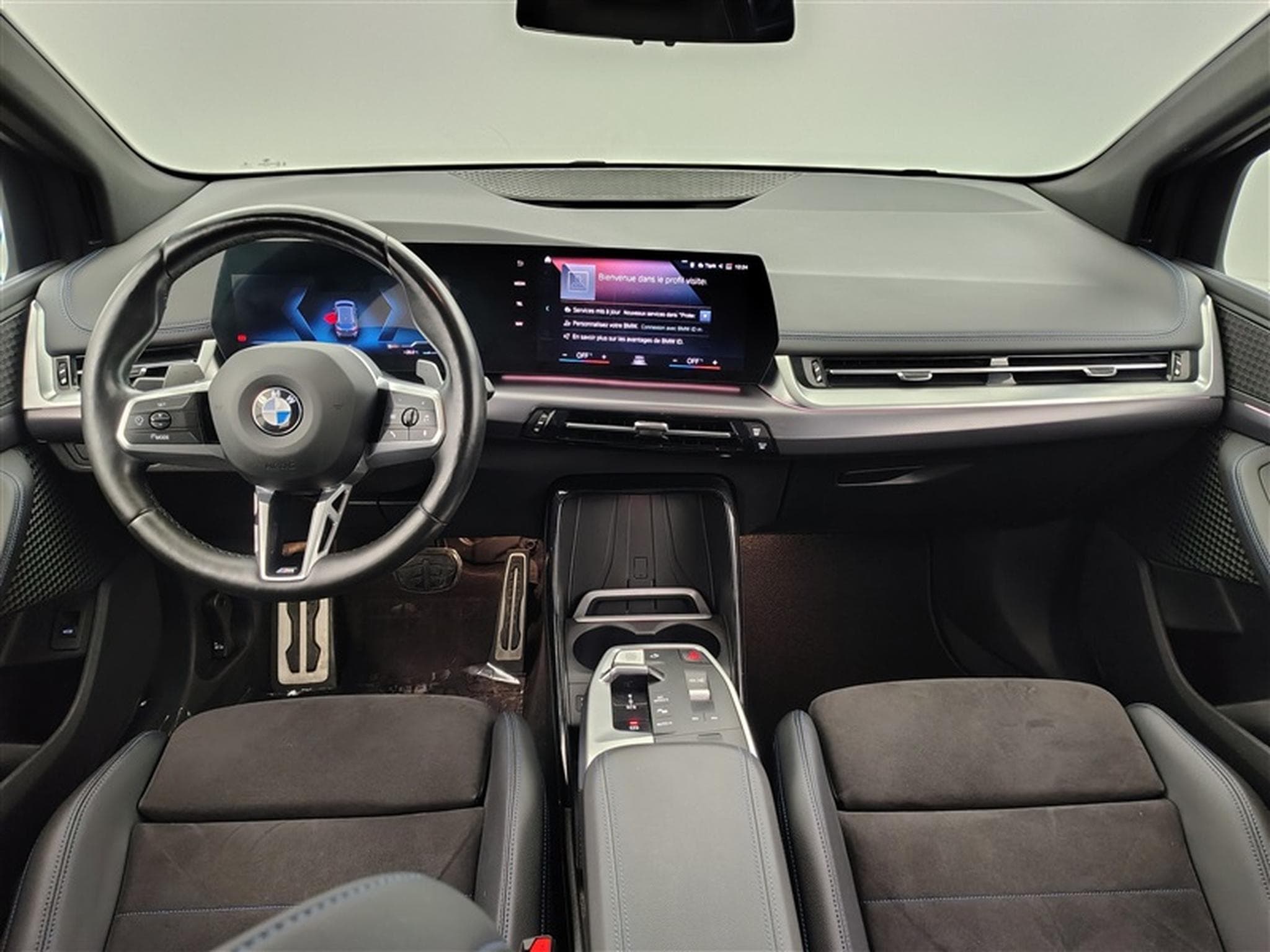 BMW 218 Active Tourer Pack M 218i (2022) - Photo 8