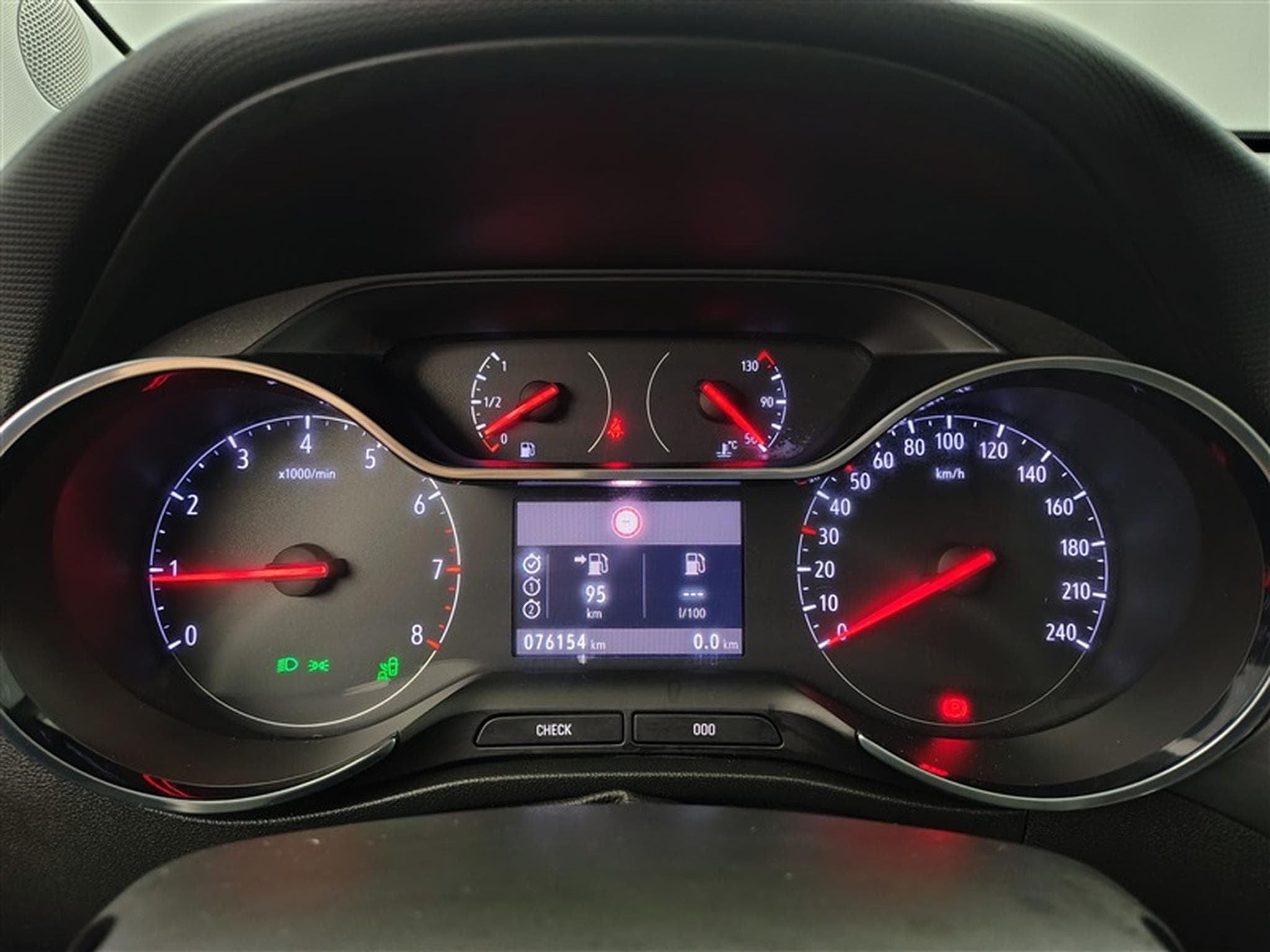 Opel Crossland 1.2 Turbo Ultimate NAVI / FULL LED / PDC AV-AR (2024) - Photo 10