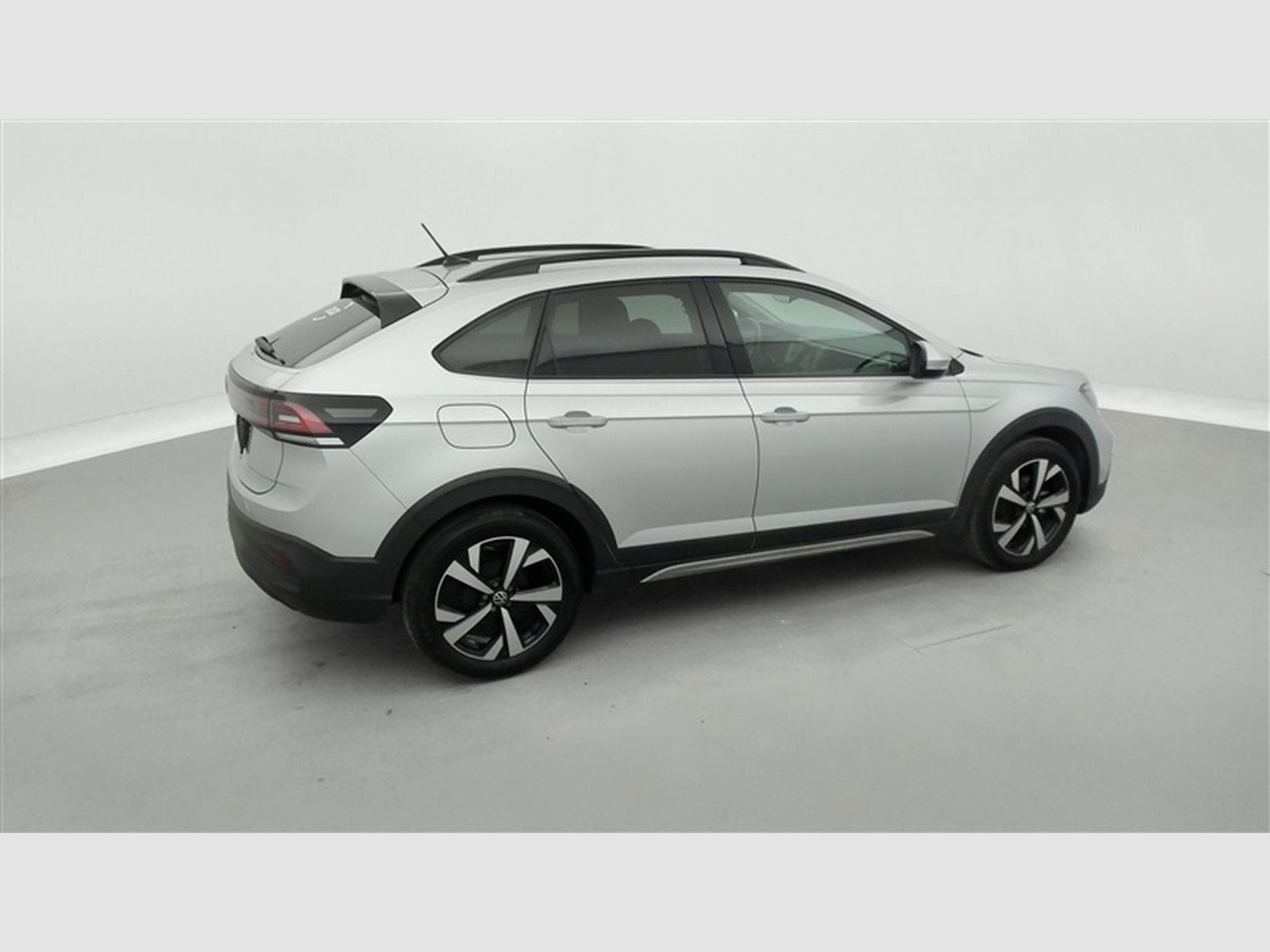 VW Taigo 1.0 TSI 95cv Style CARPLAY / FULL LED / CAMERA / JA 17" (2025) - Photo 25