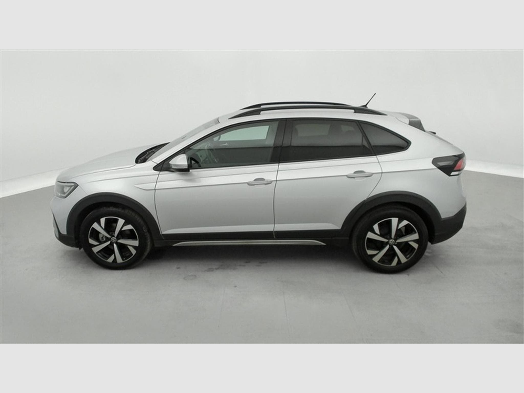 VW Taigo 1.0 TSI 95cv Style CARPLAY / FULL LED / CAMERA / JA 17" (2025) - Photo 3