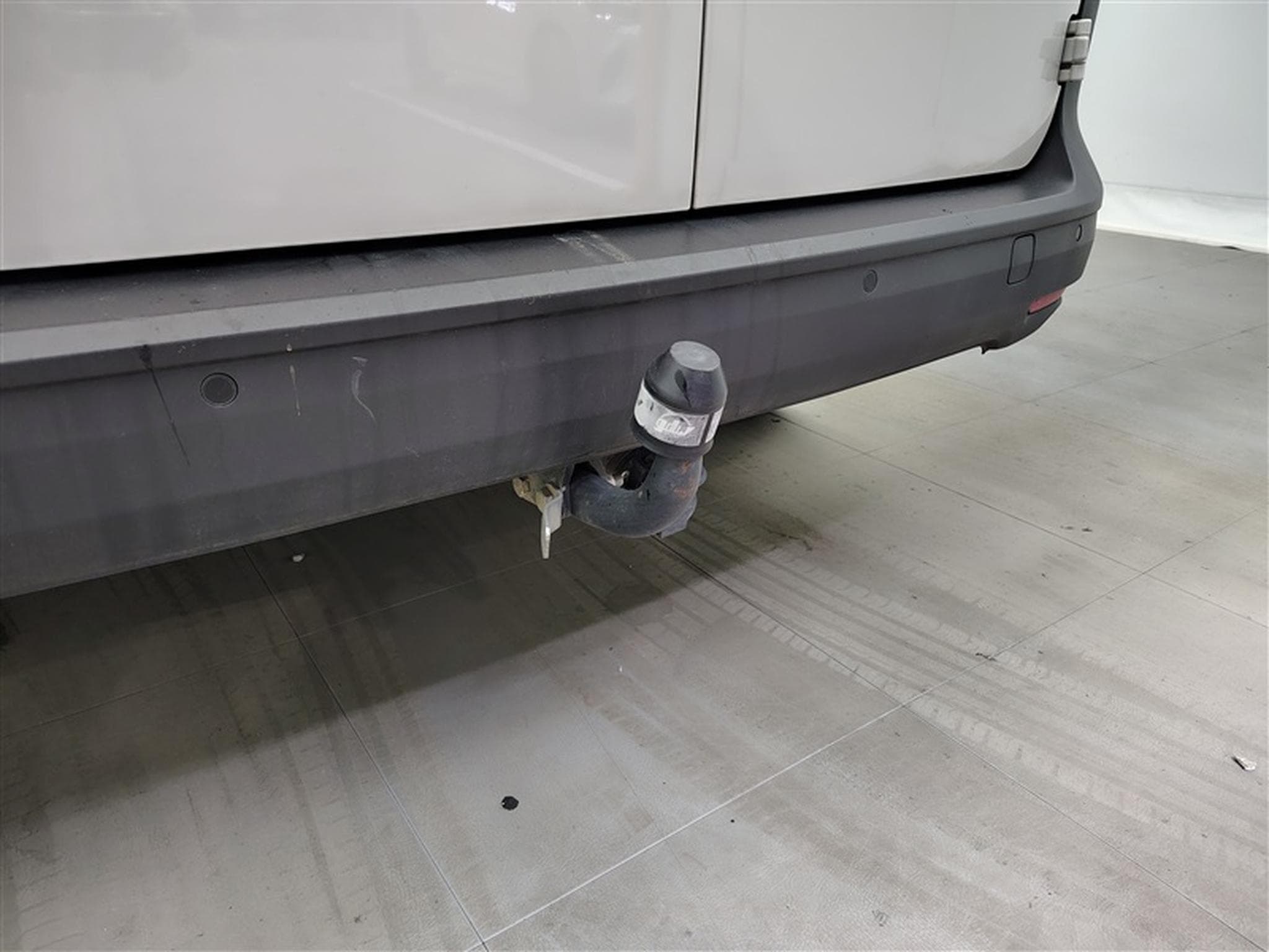 VW Caddy 2.0 TDi Business (2021) - Photo 17