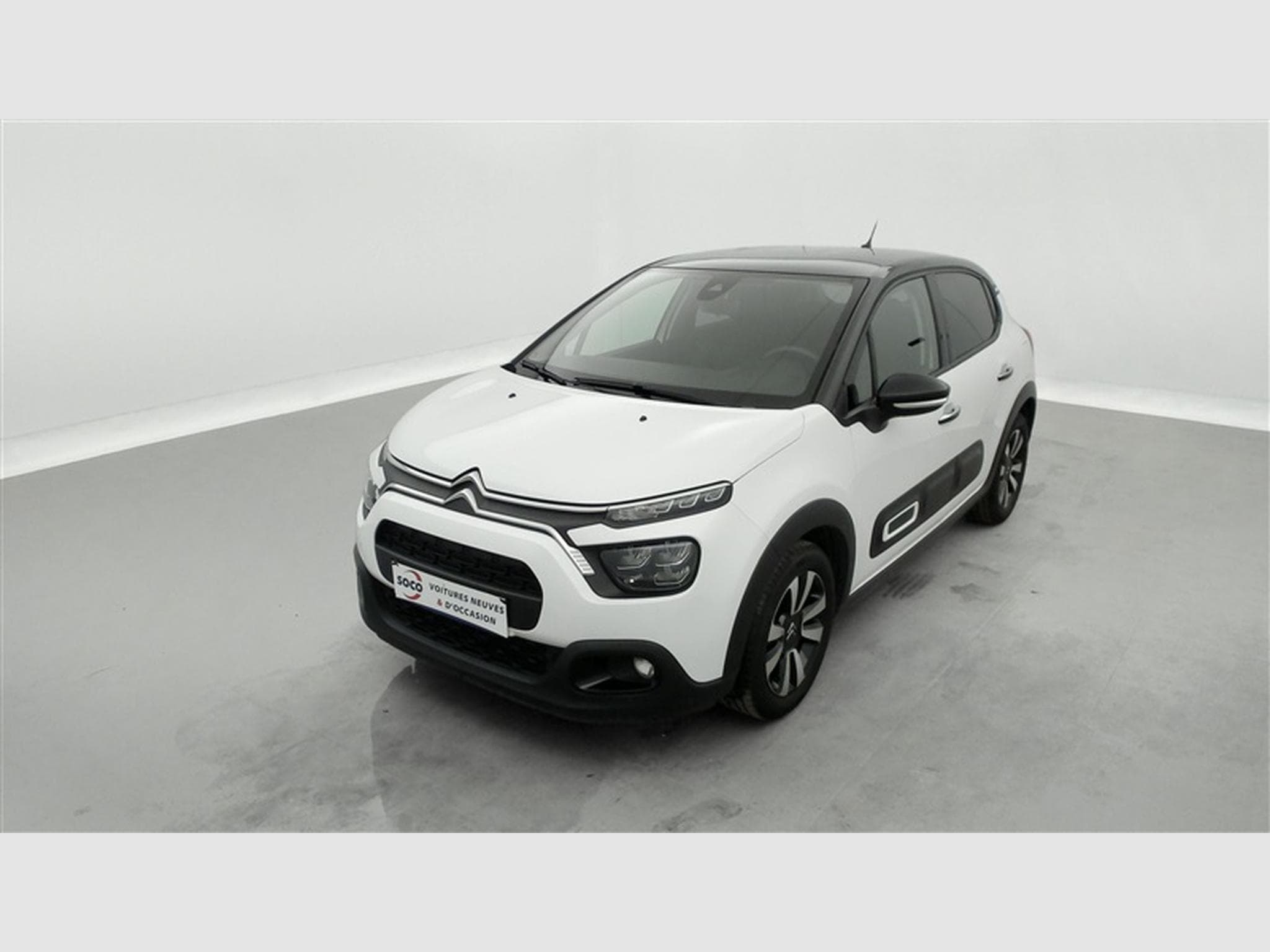 Citroen C3 1.2i PureTech Shine CARPLAY / FULL LED / JA 16" (2023) - Photo 1