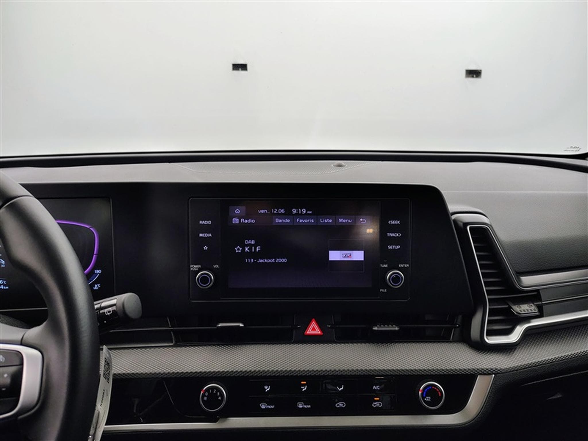 Kia Sportage 1.6 T-GDi Pure (2022) - Photo 11
