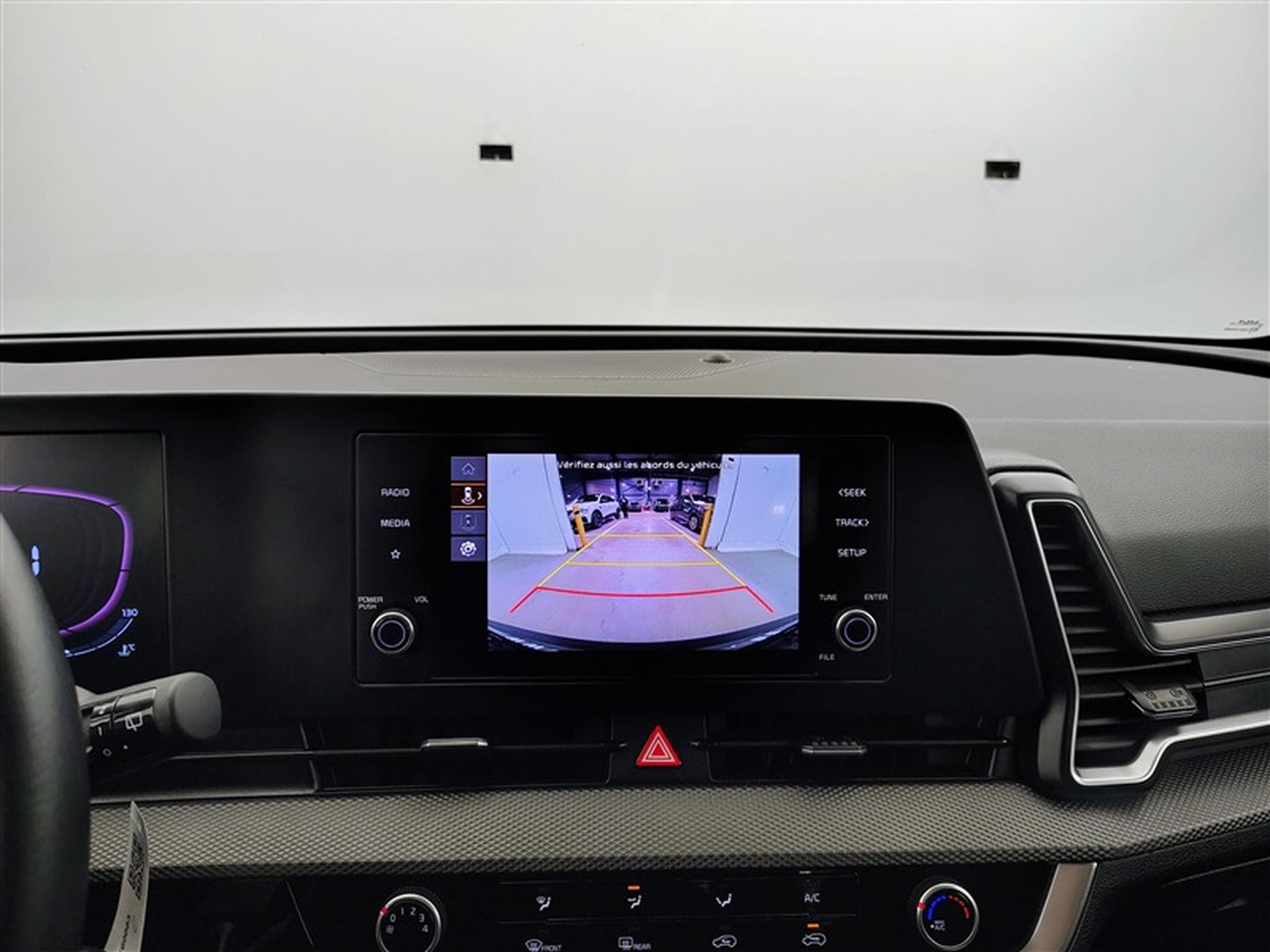 Kia Sportage 1.6 T-GDi Pure (2022) - Photo 18