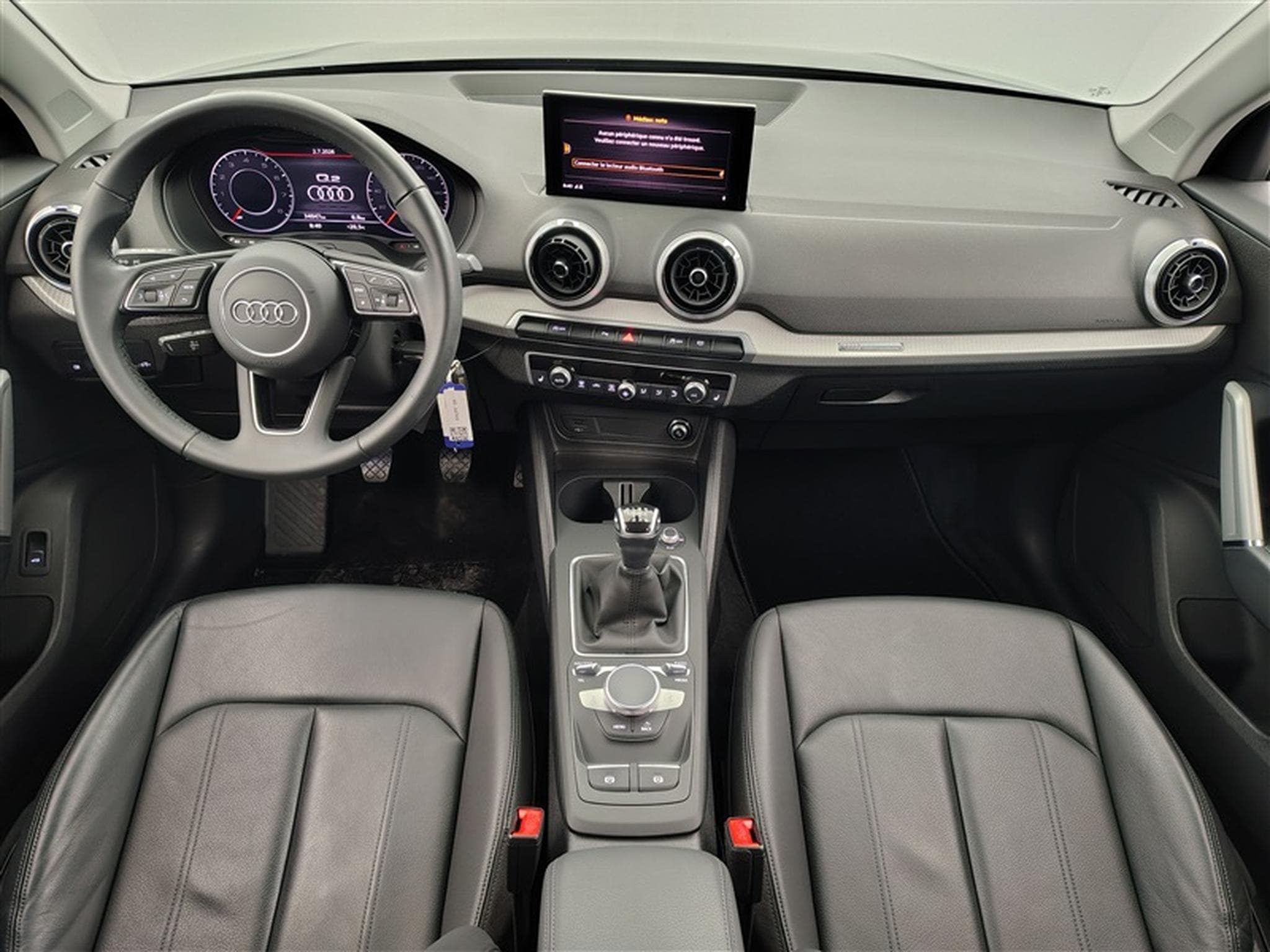Audi Q2 30 TFSI Advanced (2023) - Photo 8