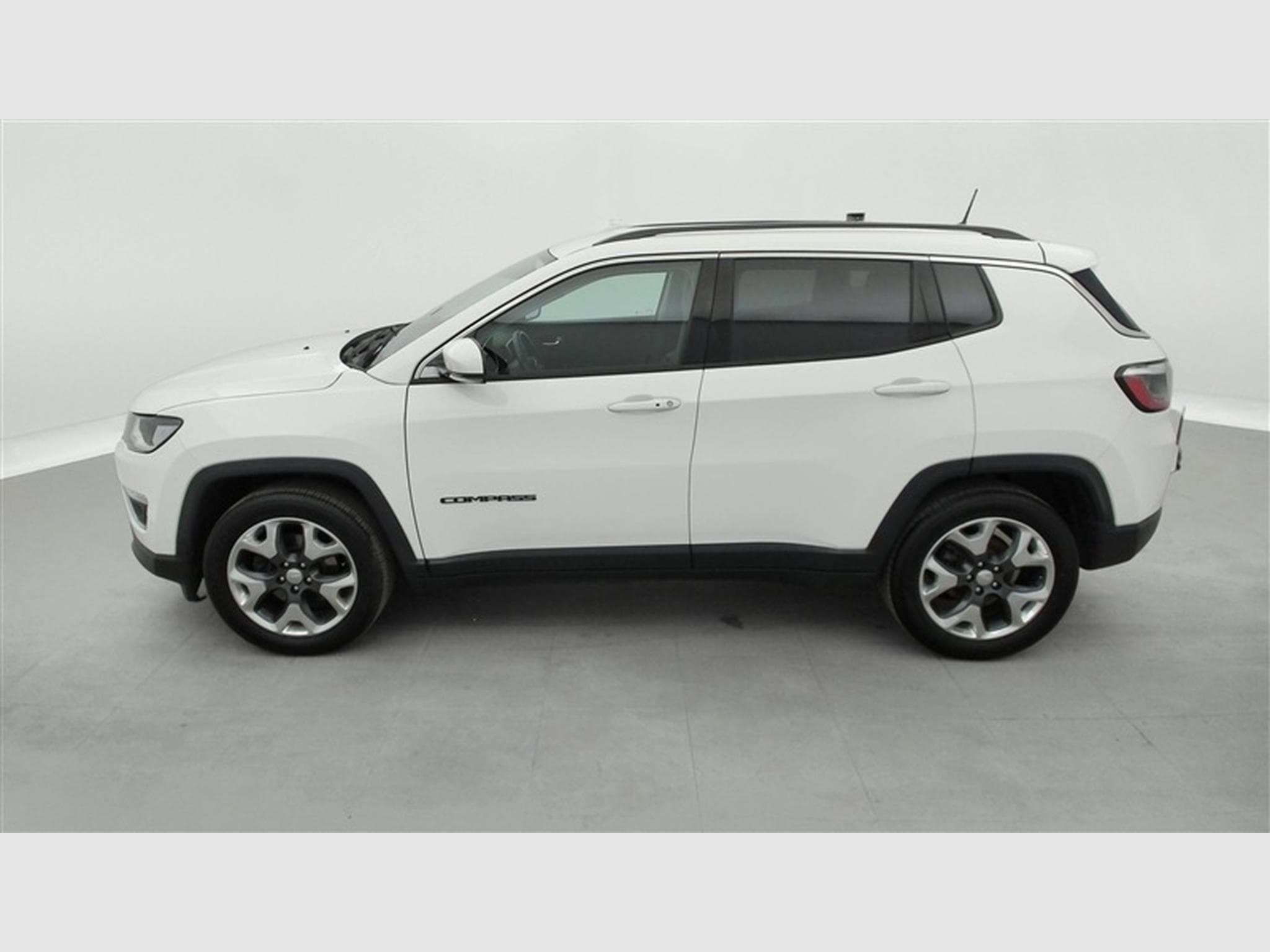 Jeep Compass 1.4 Turbo 4x2 Limited NAVI/XENON/CUIR EL-CH/PDC (2020) - Photo 3