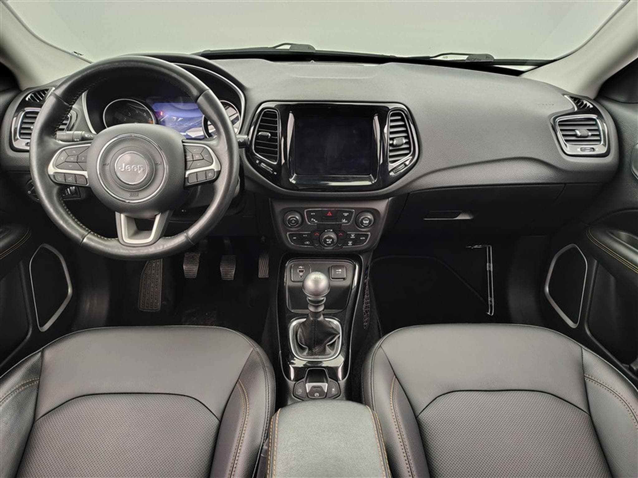 Jeep Compass 1.4 Turbo 4x2 Limited NAVI/XENON/CUIR EL-CH/PDC (2020) - Photo 8