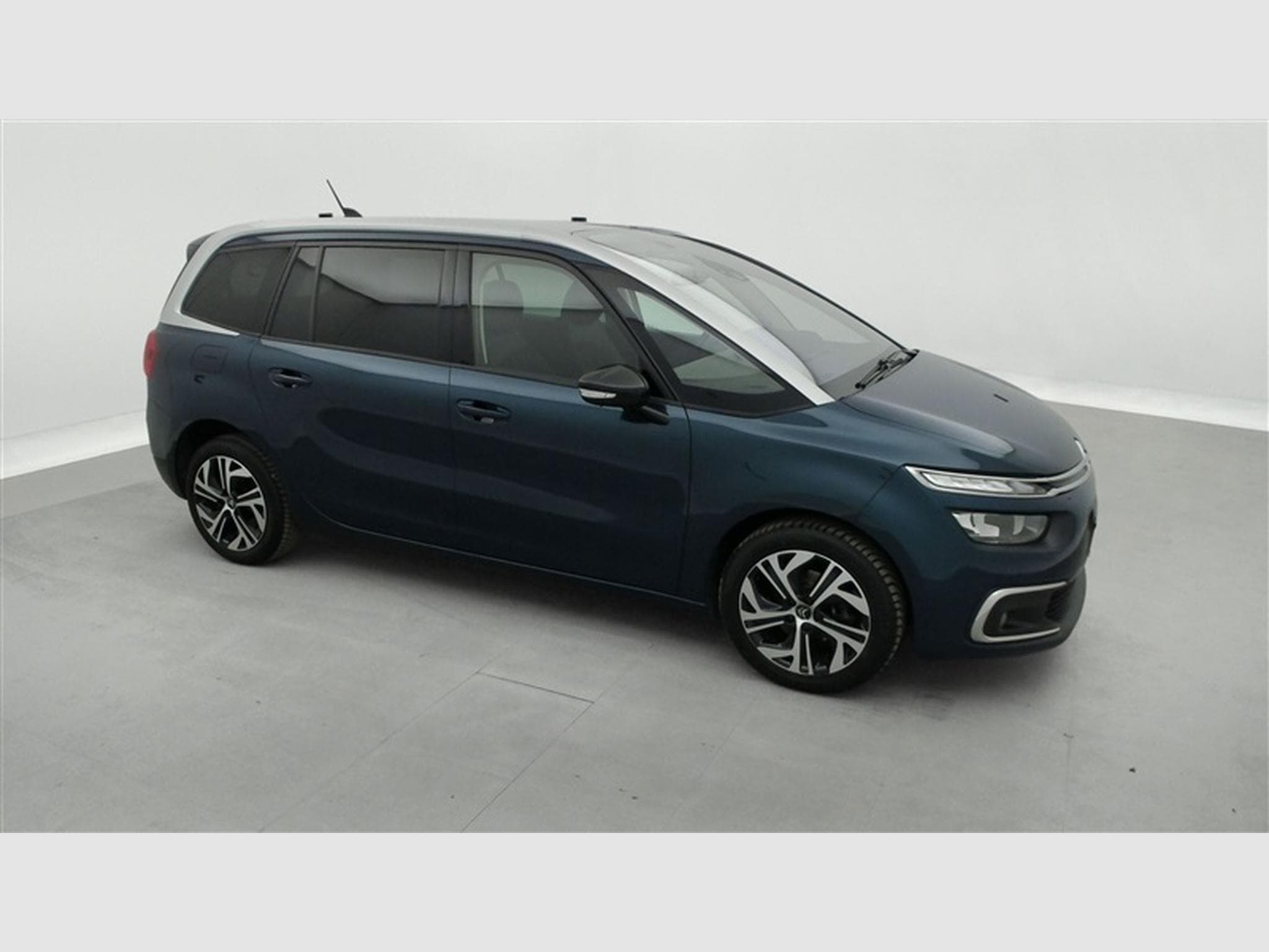 Citroen Grand C4 SpaceTourer 1.2 PureTech Feel 7Pl   Navi / PDC (2021) - Photo 22
