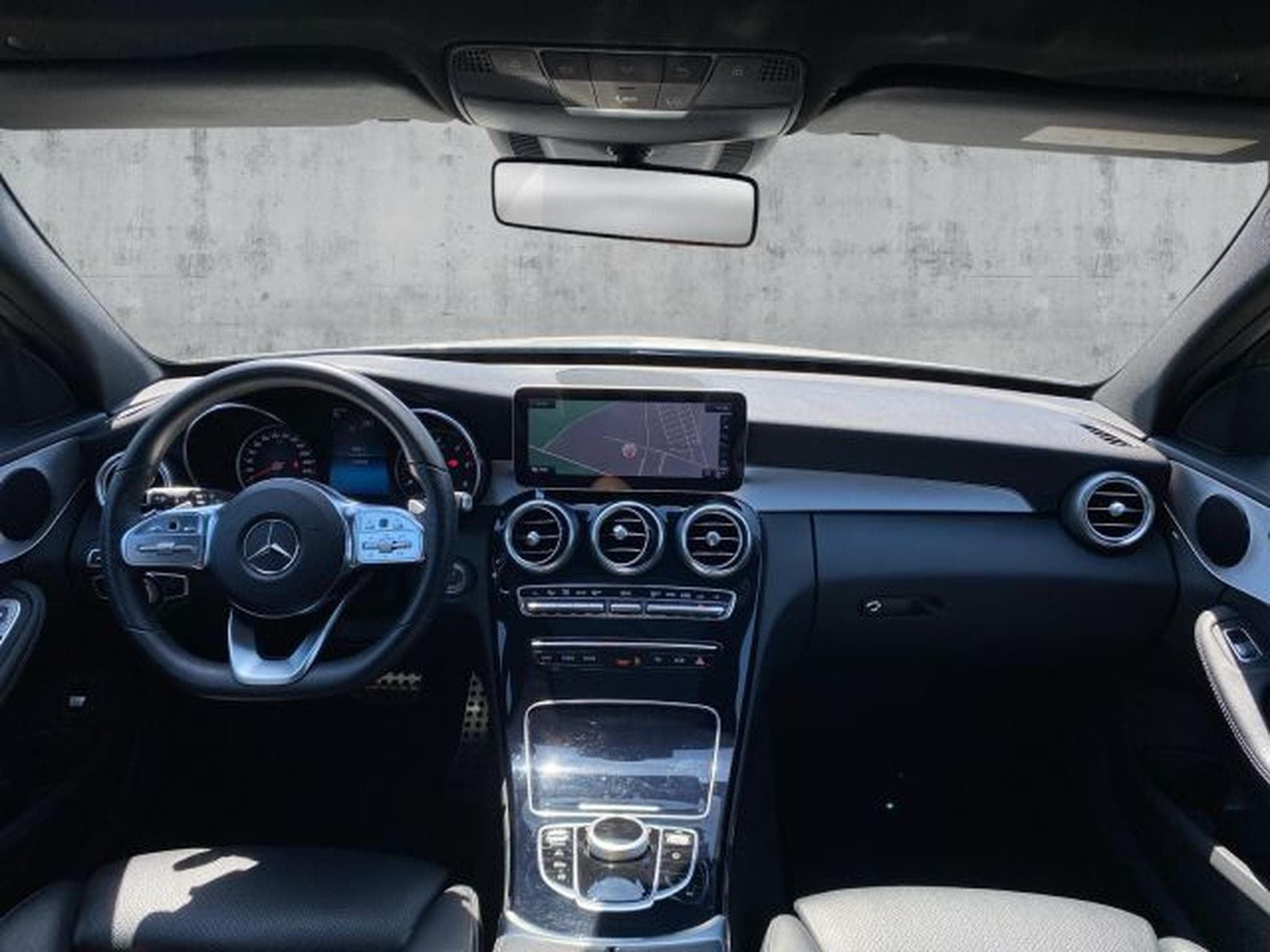 Mercedes C 220 C 220d T Autom. AMG-Line NAVI Multibeam RFK PANO (2019) - Photo 14