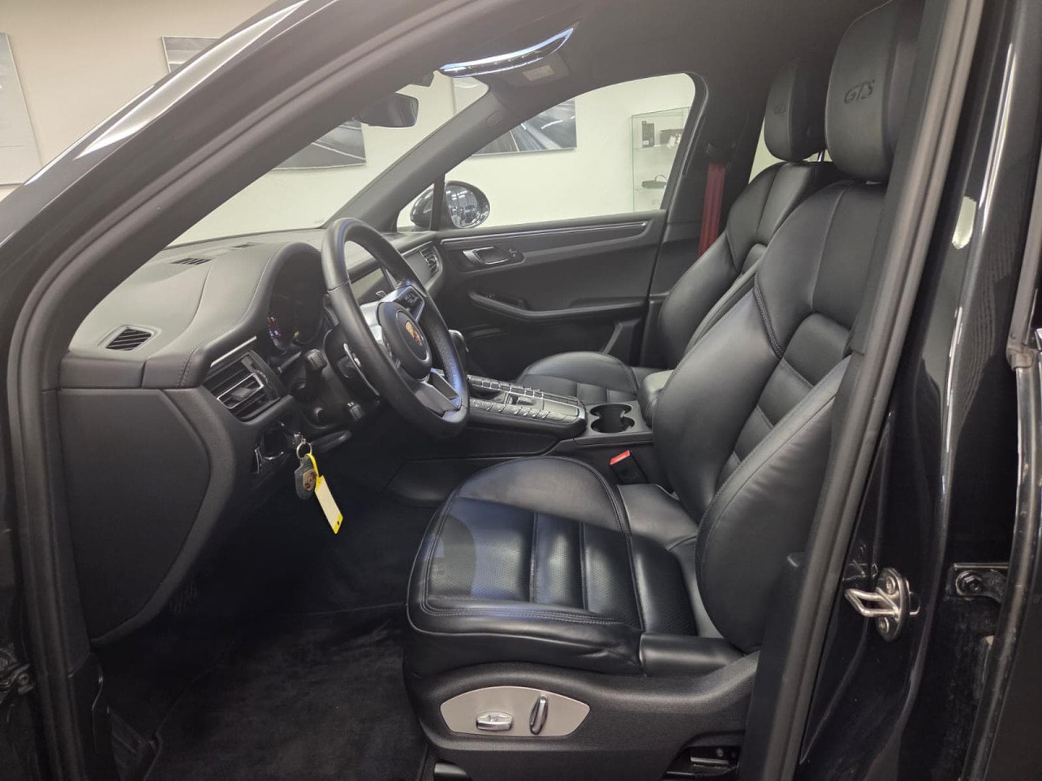 Porsche Macan GTS 381 CV / 280kW (2020) - Photo 3