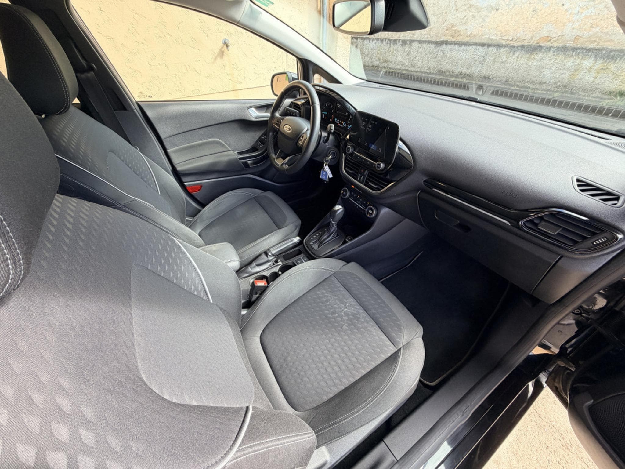 Ford Fiesta 1.0 EcoBoost  100cv Automatique (2018) - Photo 6