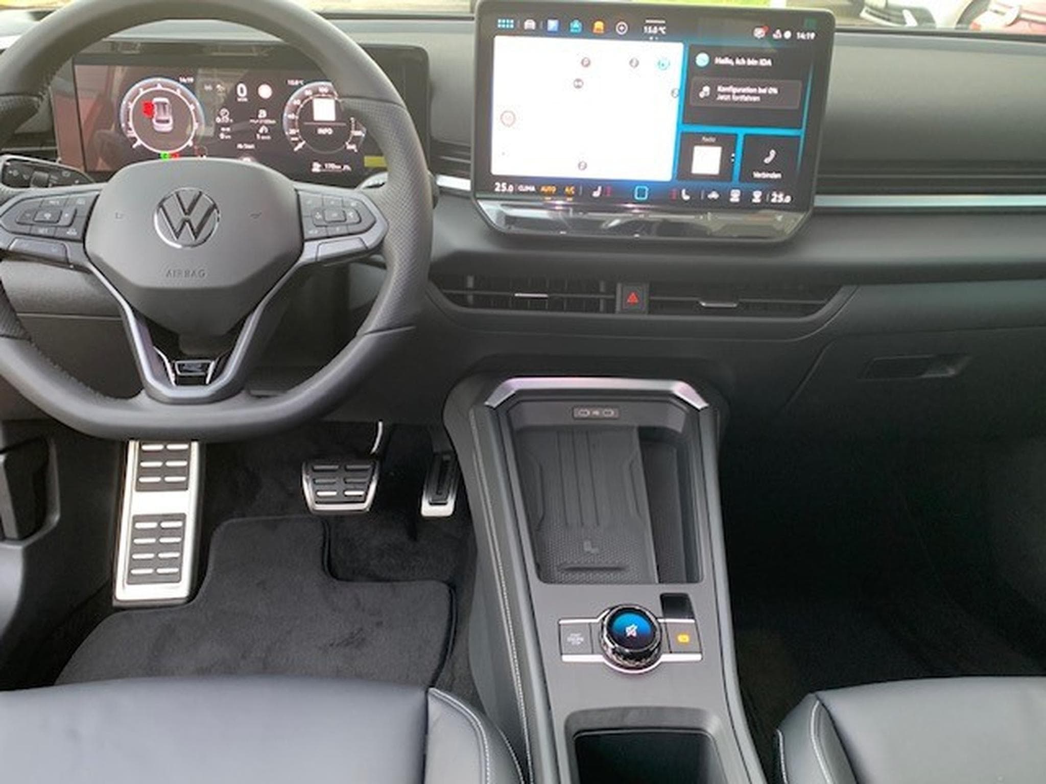 VW T-Roc R-LINE BLACK STYLE 1.5eTSI 150CV DSG7 (2026) - Photo 3