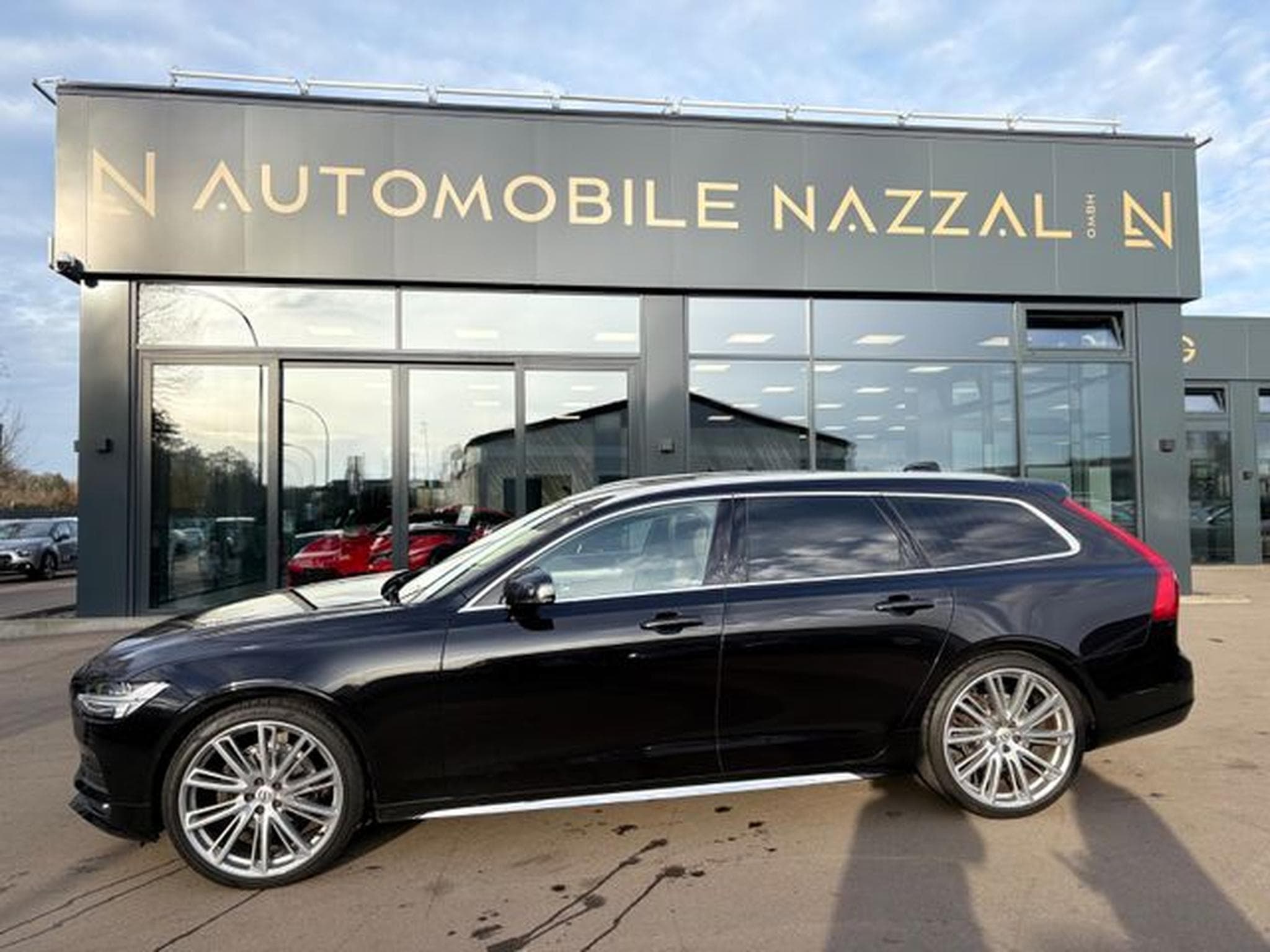 Volvo V90 VOLVO V90 MOMENTUM*LED*VOLLLEDER*21.ZOLL* (2018) - Photo 11