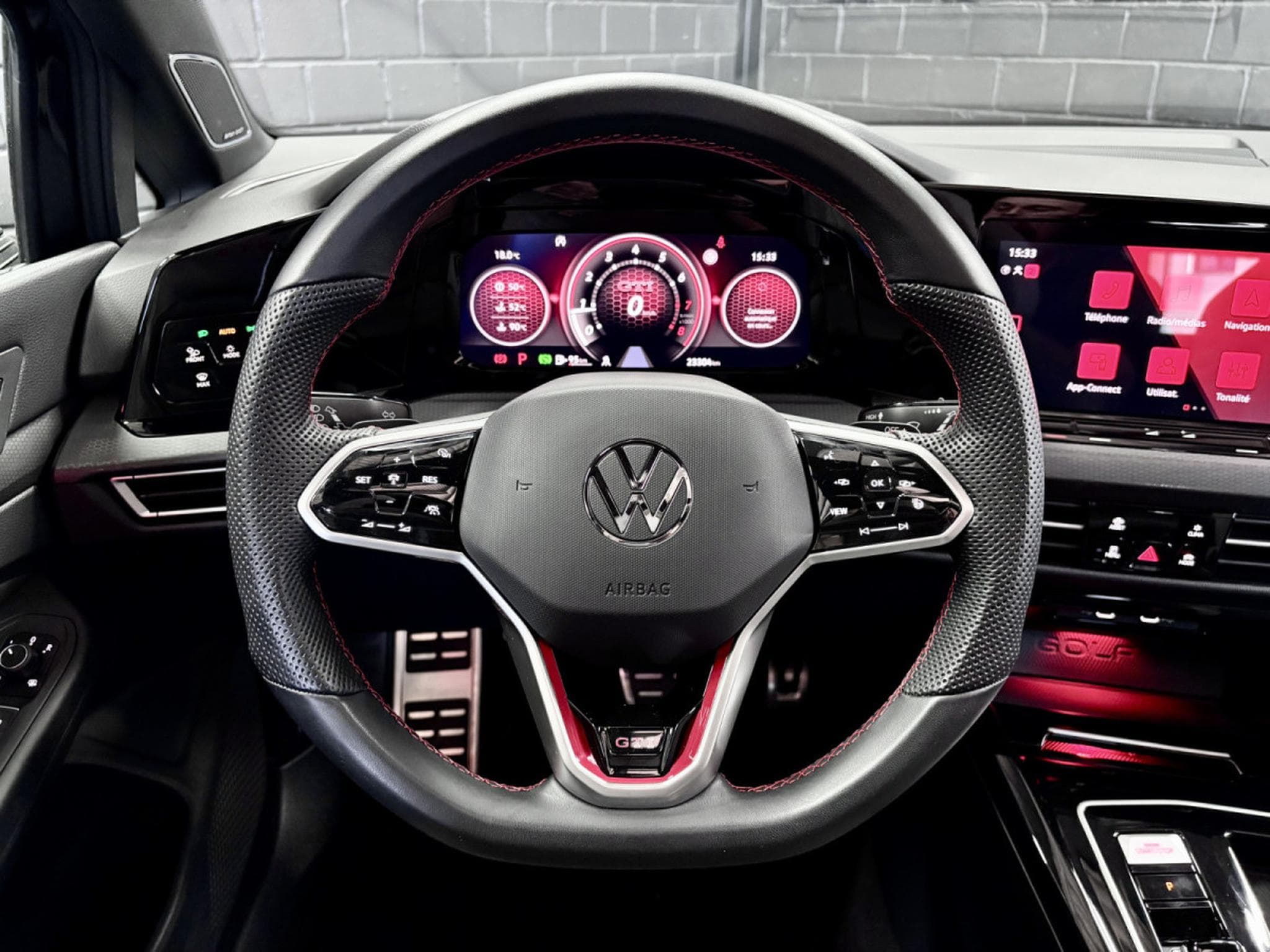 VW Golf GTI Clubsport 2.0 TSI 300 CV DSG7 * MATRIX *PANO* *HARMAN* C (2024) - Photo 10