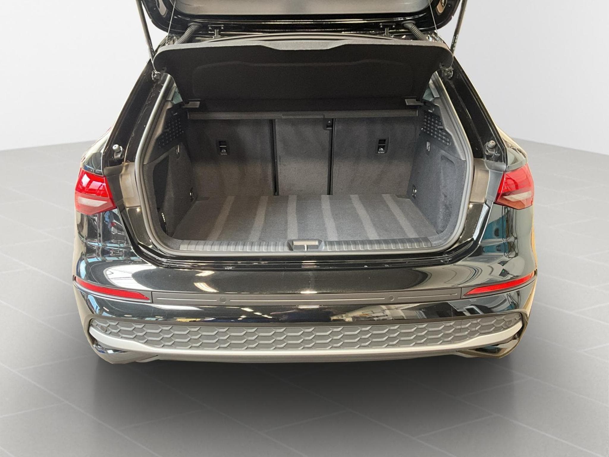 Audi A3 SB+Advanced+30TFSI+S-Tronic (2025) - Photo 20