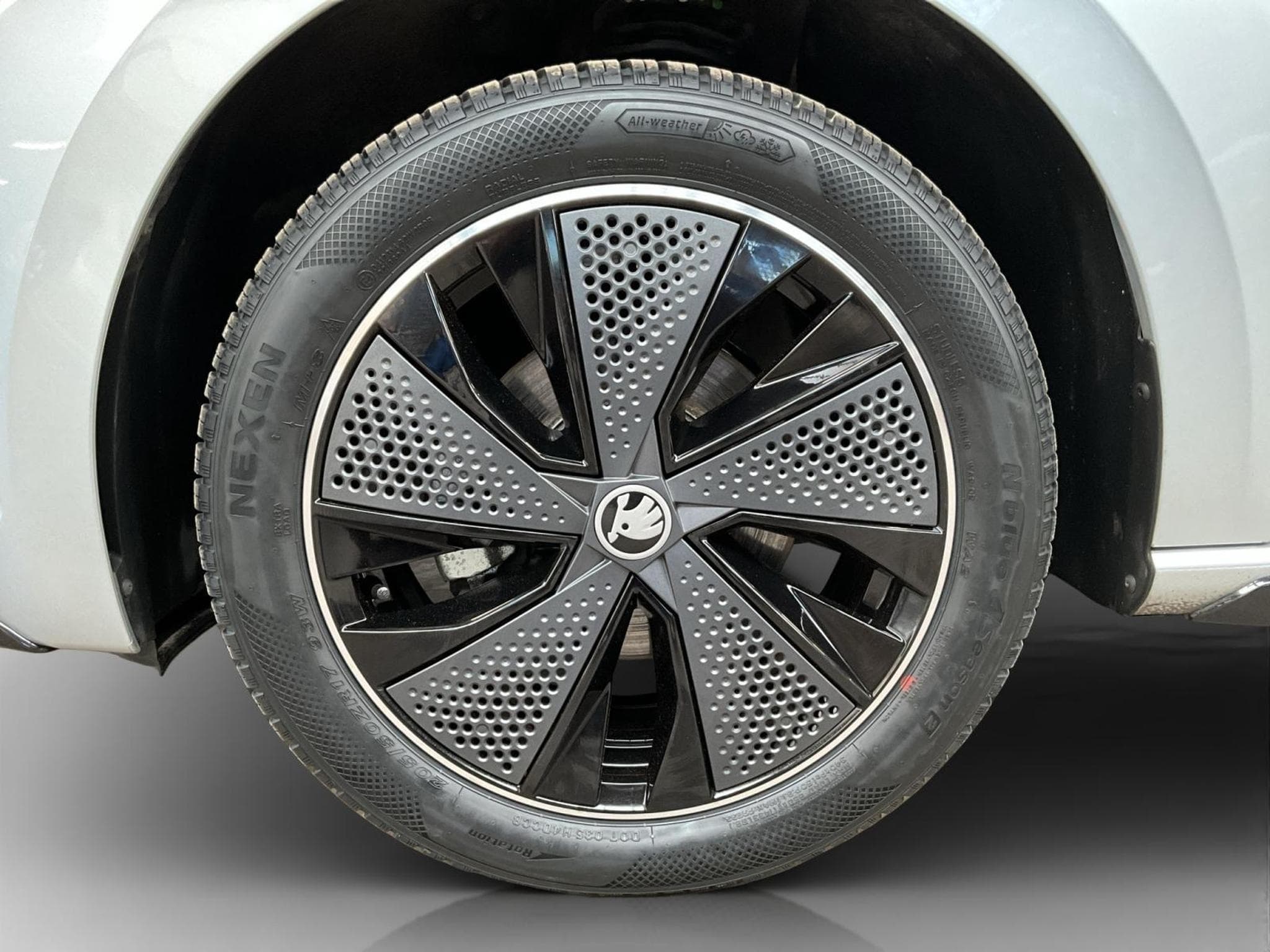 Skoda Scala Monte-Carlo+BVM+LED+Navi (2025) - Photo 4