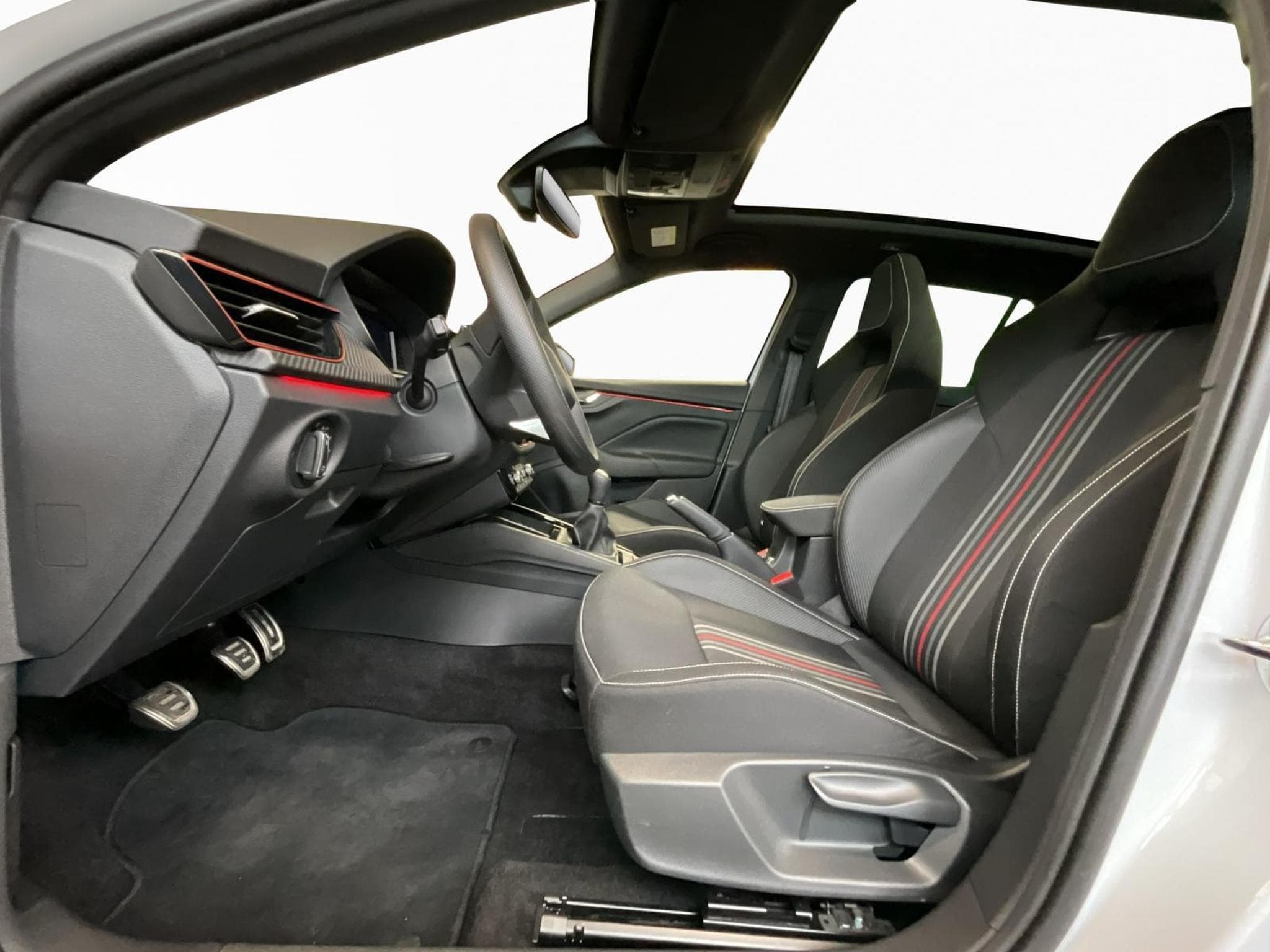 Skoda Scala Monte-Carlo+BVM+LED+Navi (2025) - Photo 11