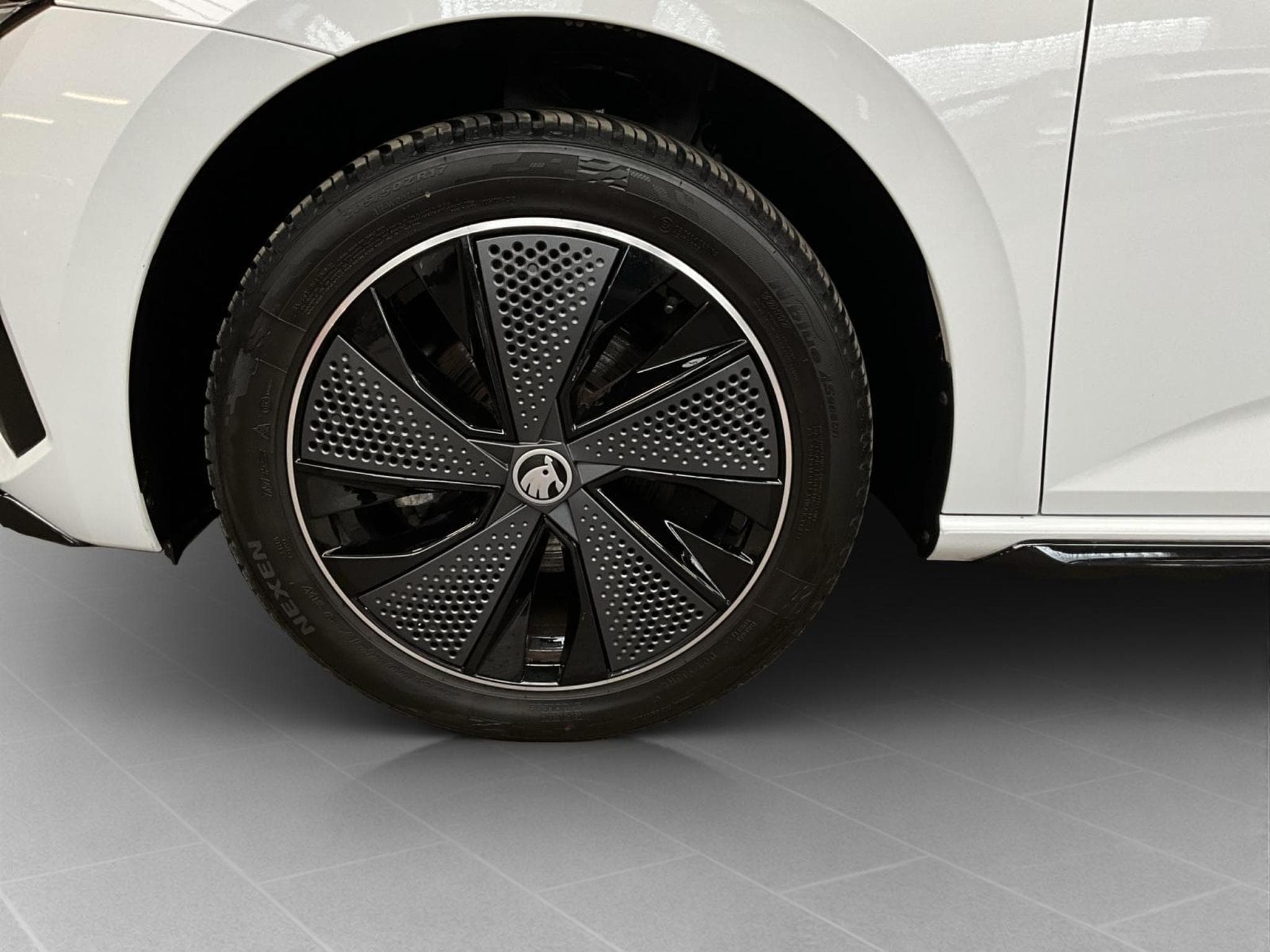 Skoda Scala Monte-Carlo+BVM+LED+Navi (2025) - Photo 8