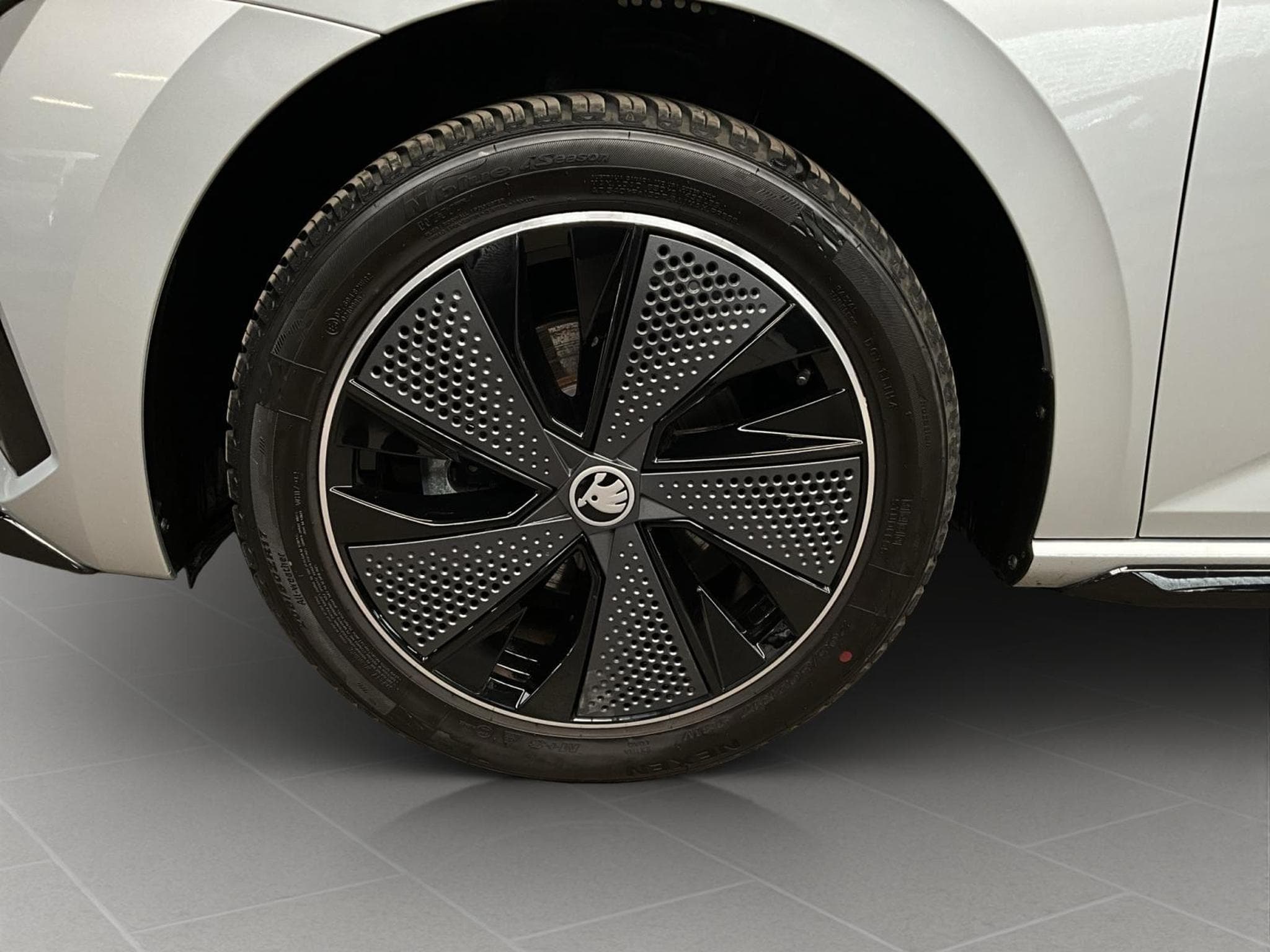 Skoda Scala Monte-Carlo+BVM+LED+Navi (2025) - Photo 10