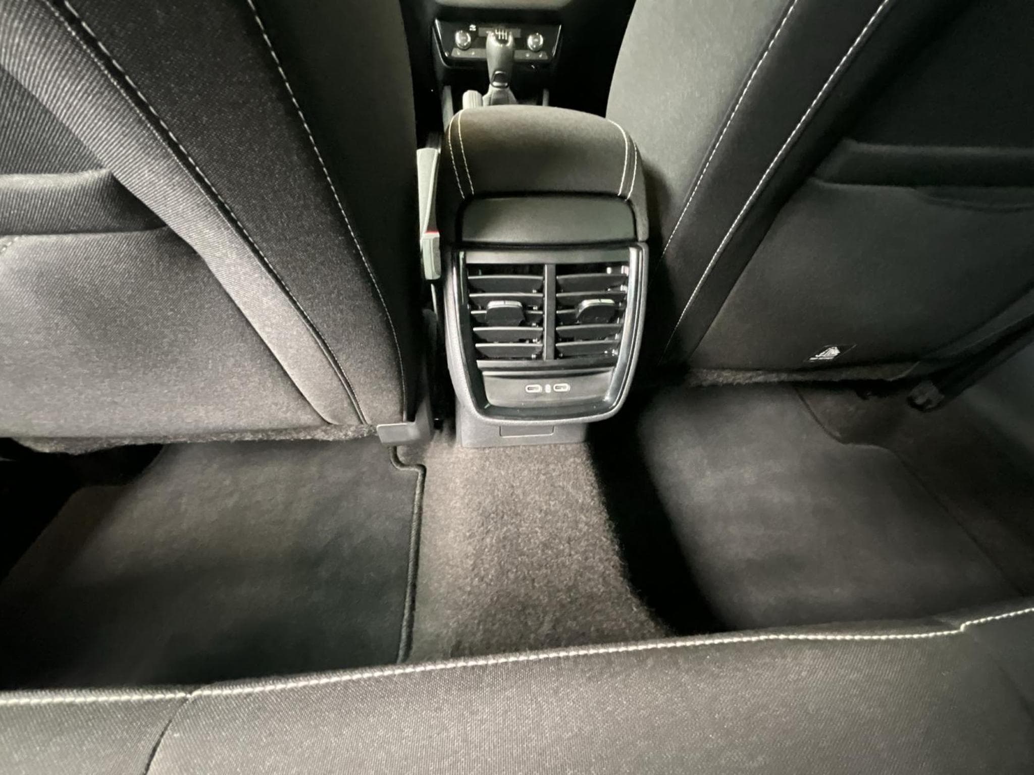 Skoda Scala Monte-Carlo+BVM+LED+Navi (2025) - Photo 19