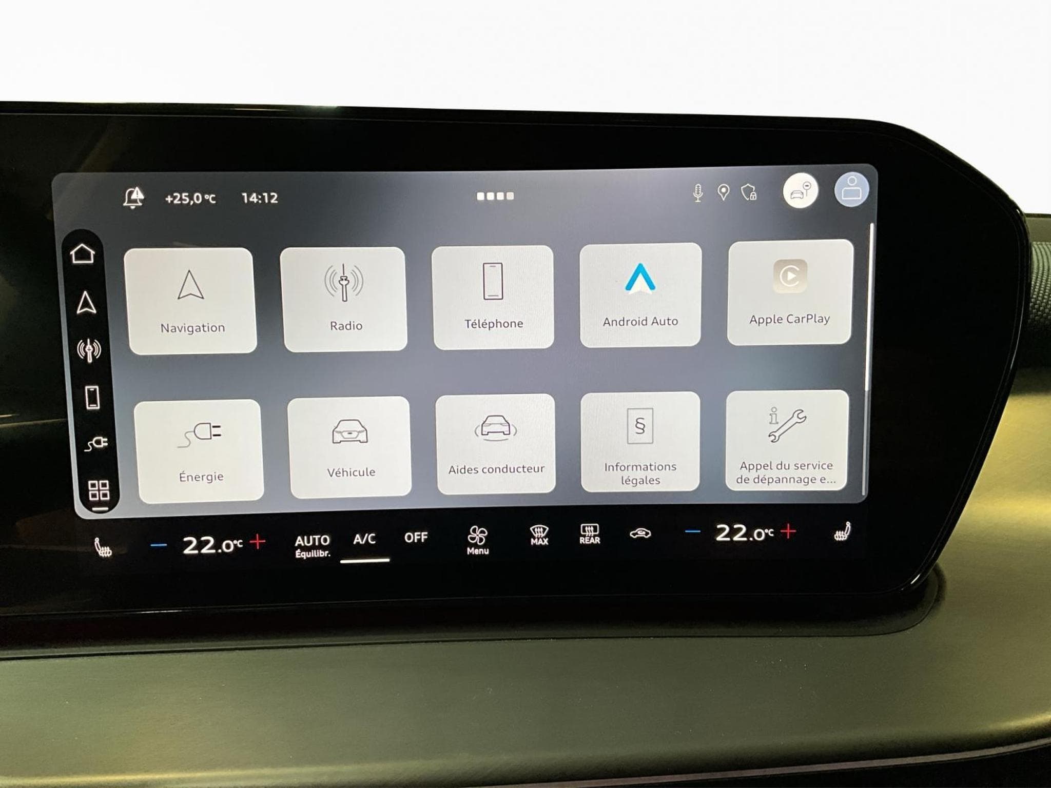 Audi Q3 PHEV+Techplus+P.Klima+LM18+Led+S-Tronic (2026) - Photo 13