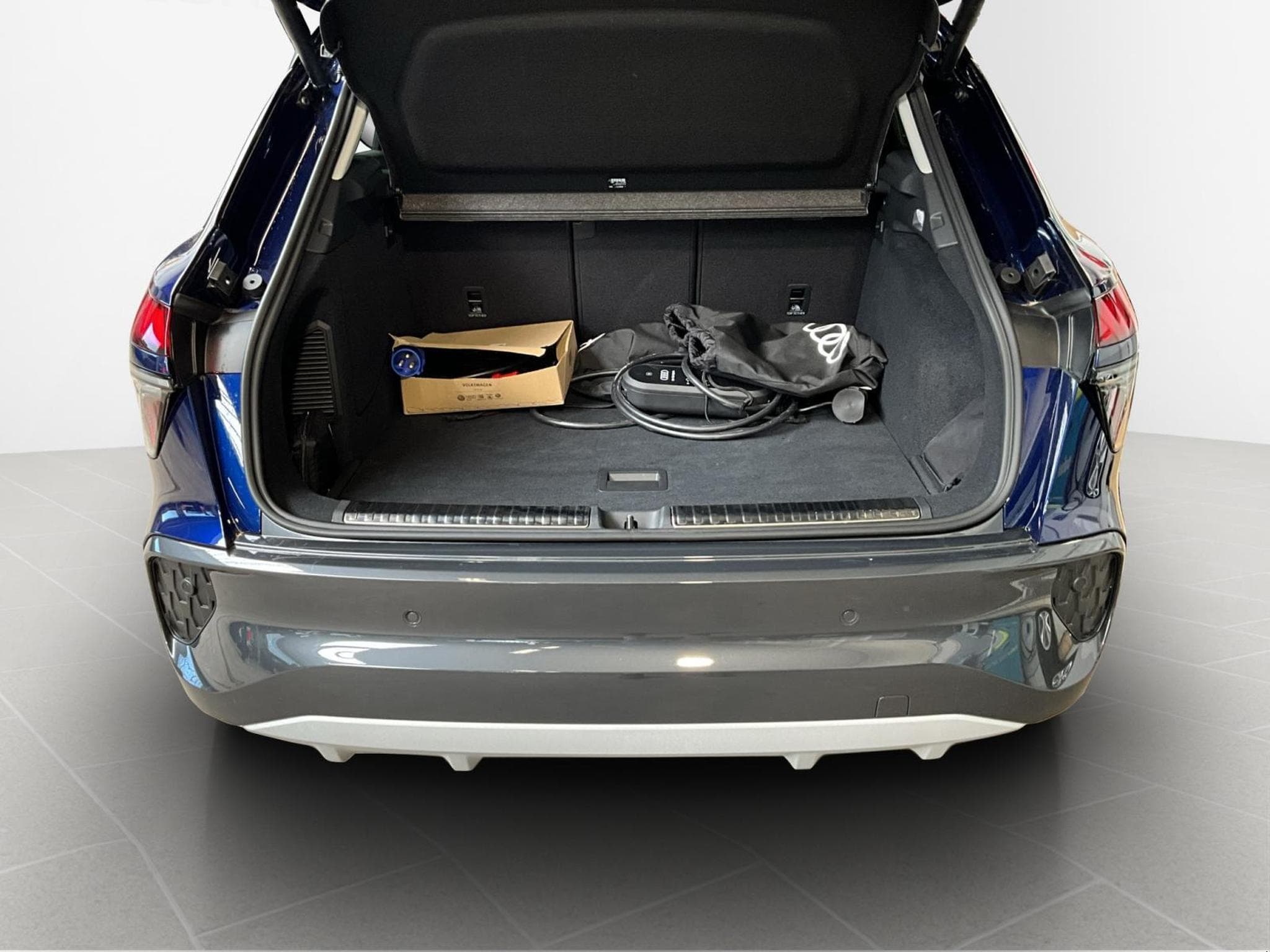 Audi Q3 PHEV+Techplus+P.Klima+LM18+Led+S-Tronic (2026) - Photo 16