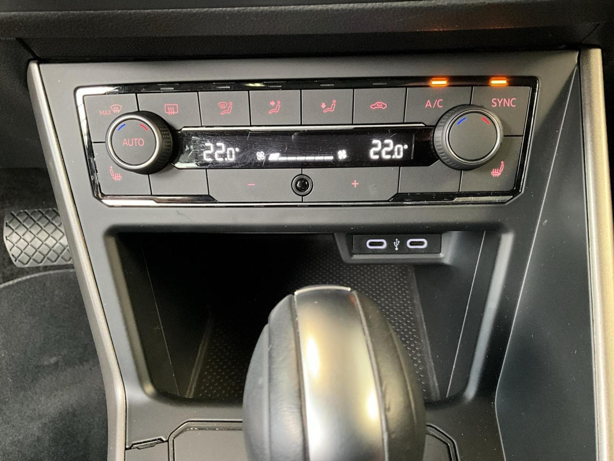 VW Polo Comfortline+DSG+Pano+P.Drive+LED+Navi (2021) - Photo 20
