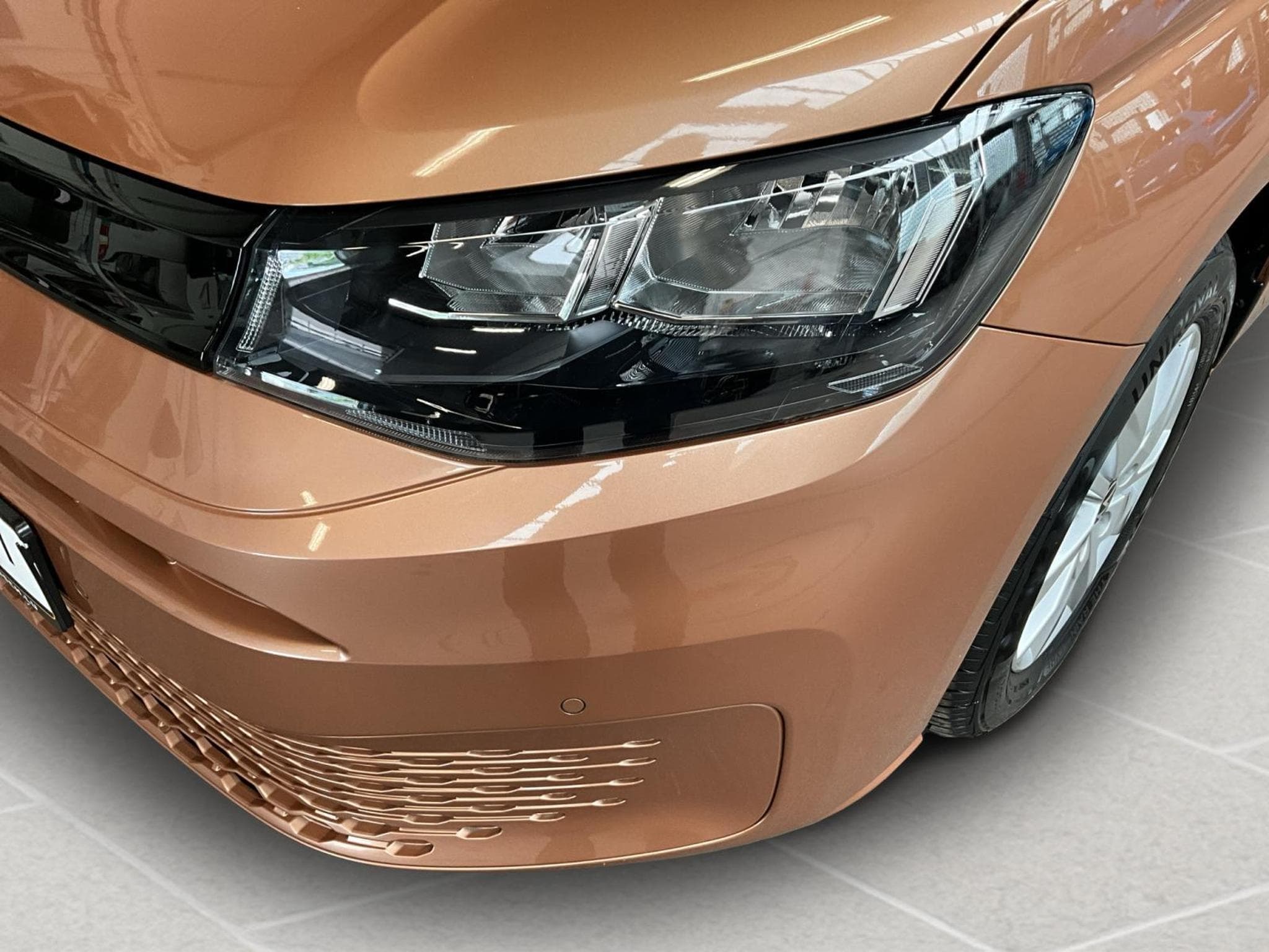 VW Caddy Maxi+DSG+Navi+LM16+DAB+ (2024) - Photo 17