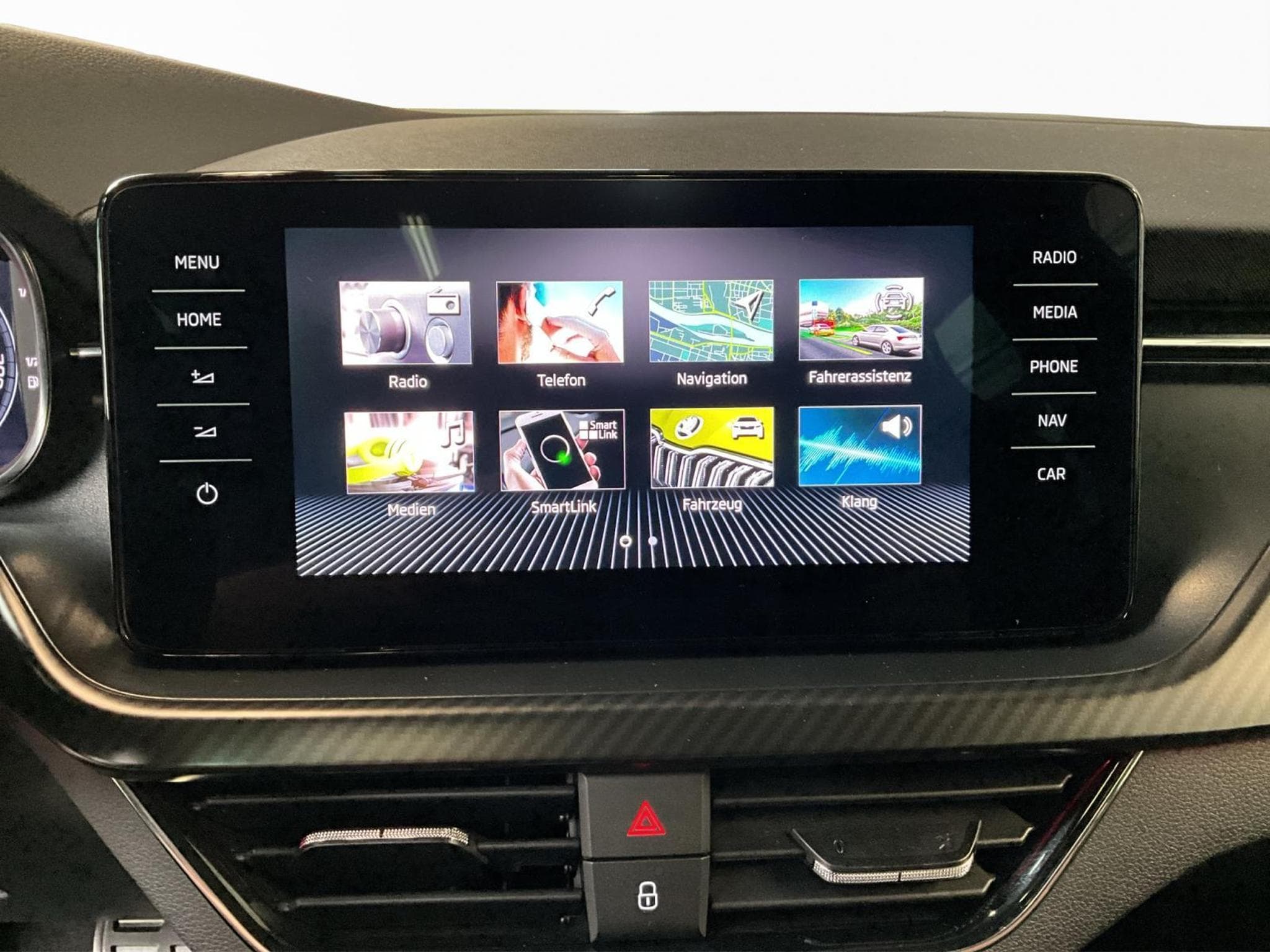 Skoda Kamiq Monte-Carlo+DSG+Kessy+AHK+Navi+LED (2021) - Photo 13