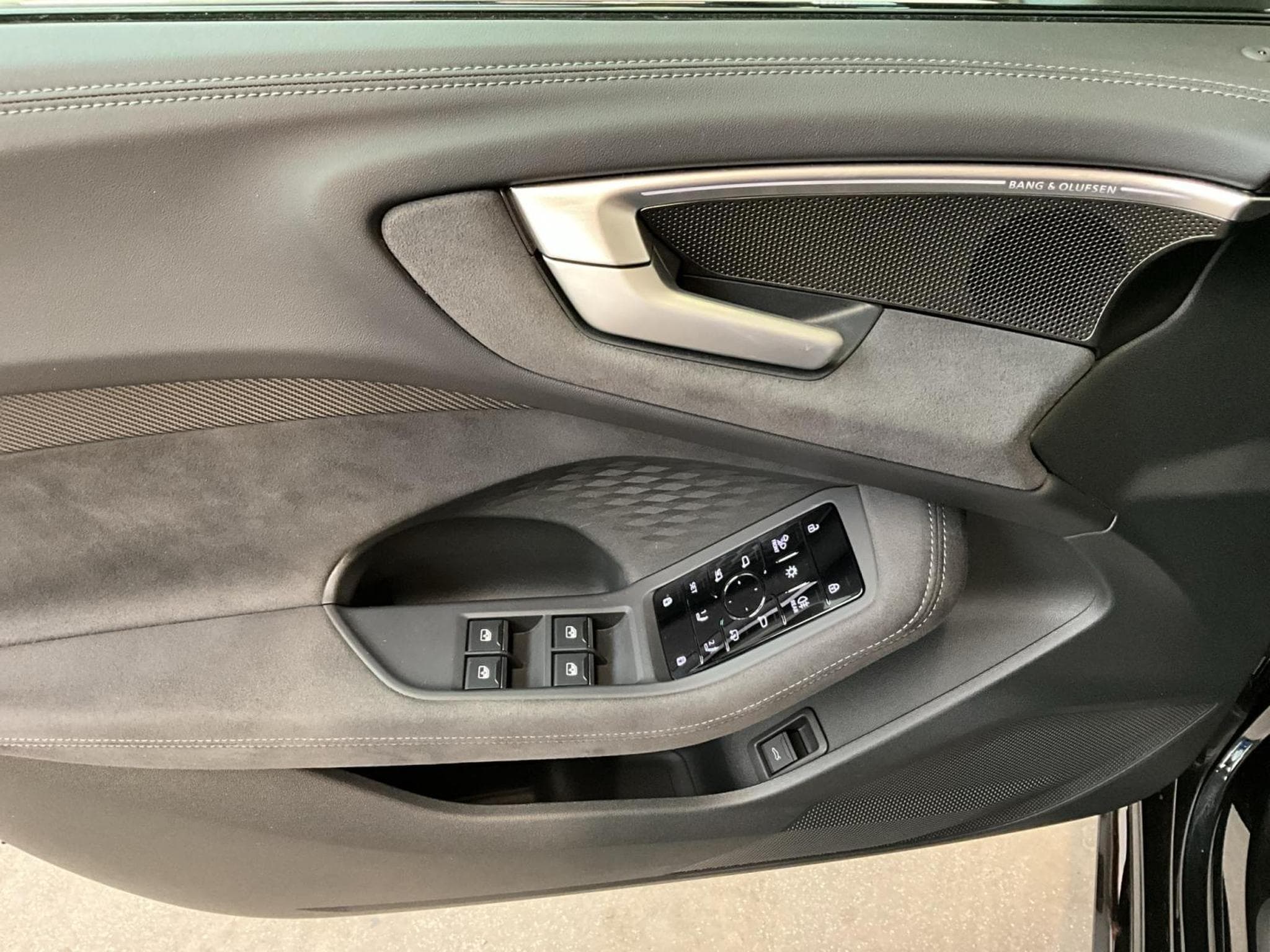Audi S5 Avant+Quattro+TechPro+AHK+Pano (2025) - Photo 14