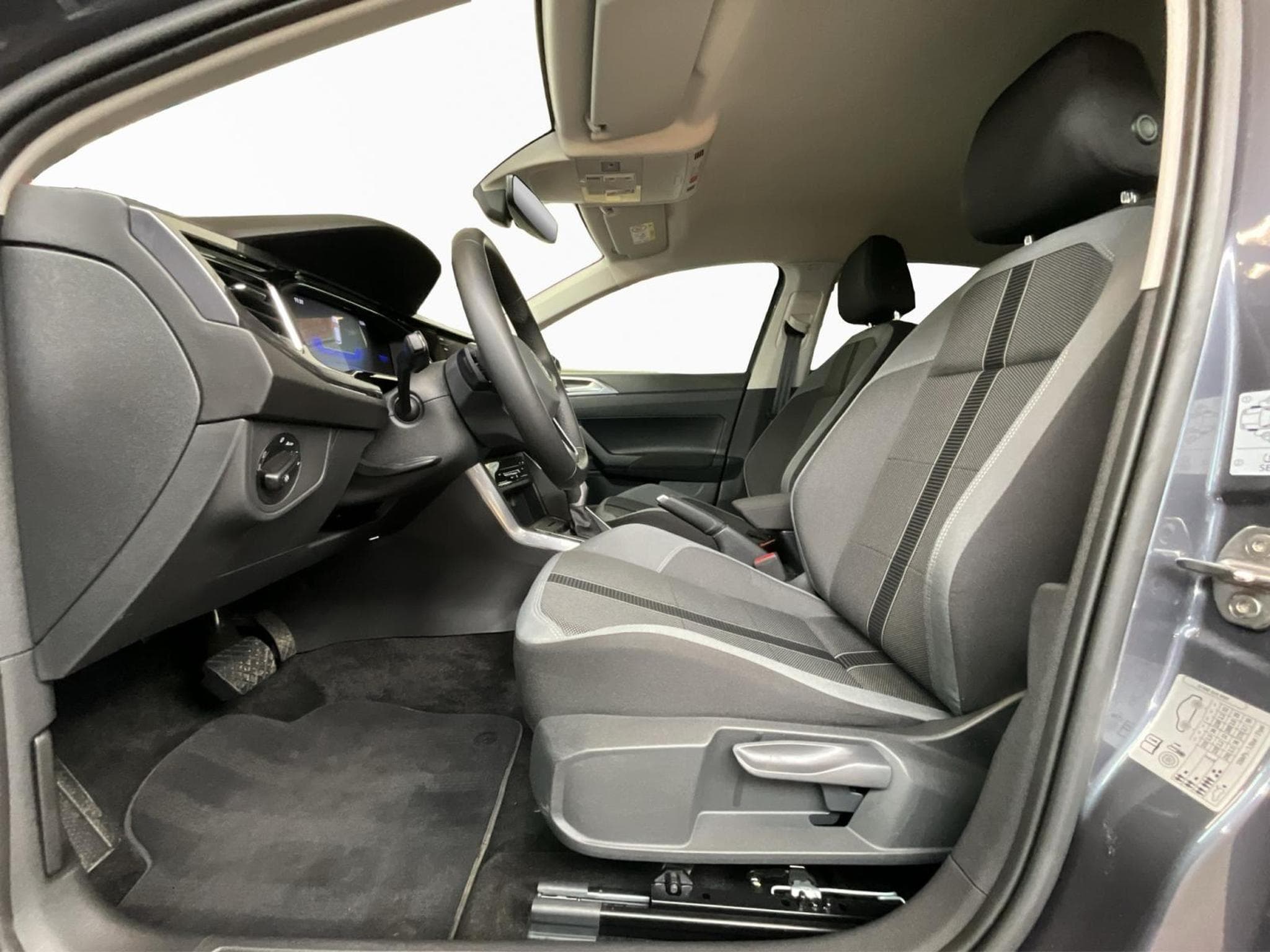 VW Polo Style+DSG+Park&Comfort+IQ-Drive+LED (2025) - Photo 11