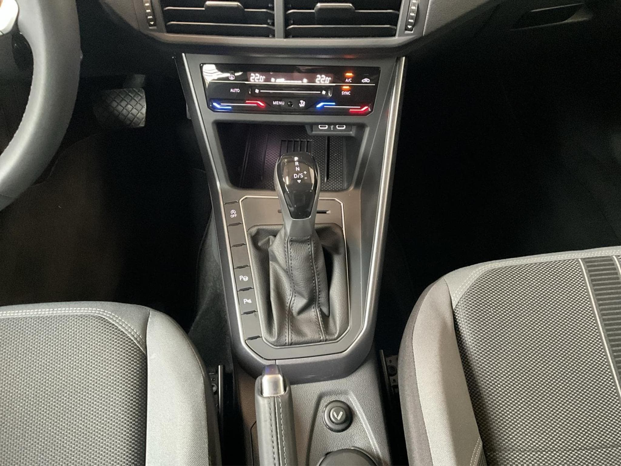 VW Polo Style+DSG+Park&Comfort+IQ-Drive+LED (2025) - Photo 14