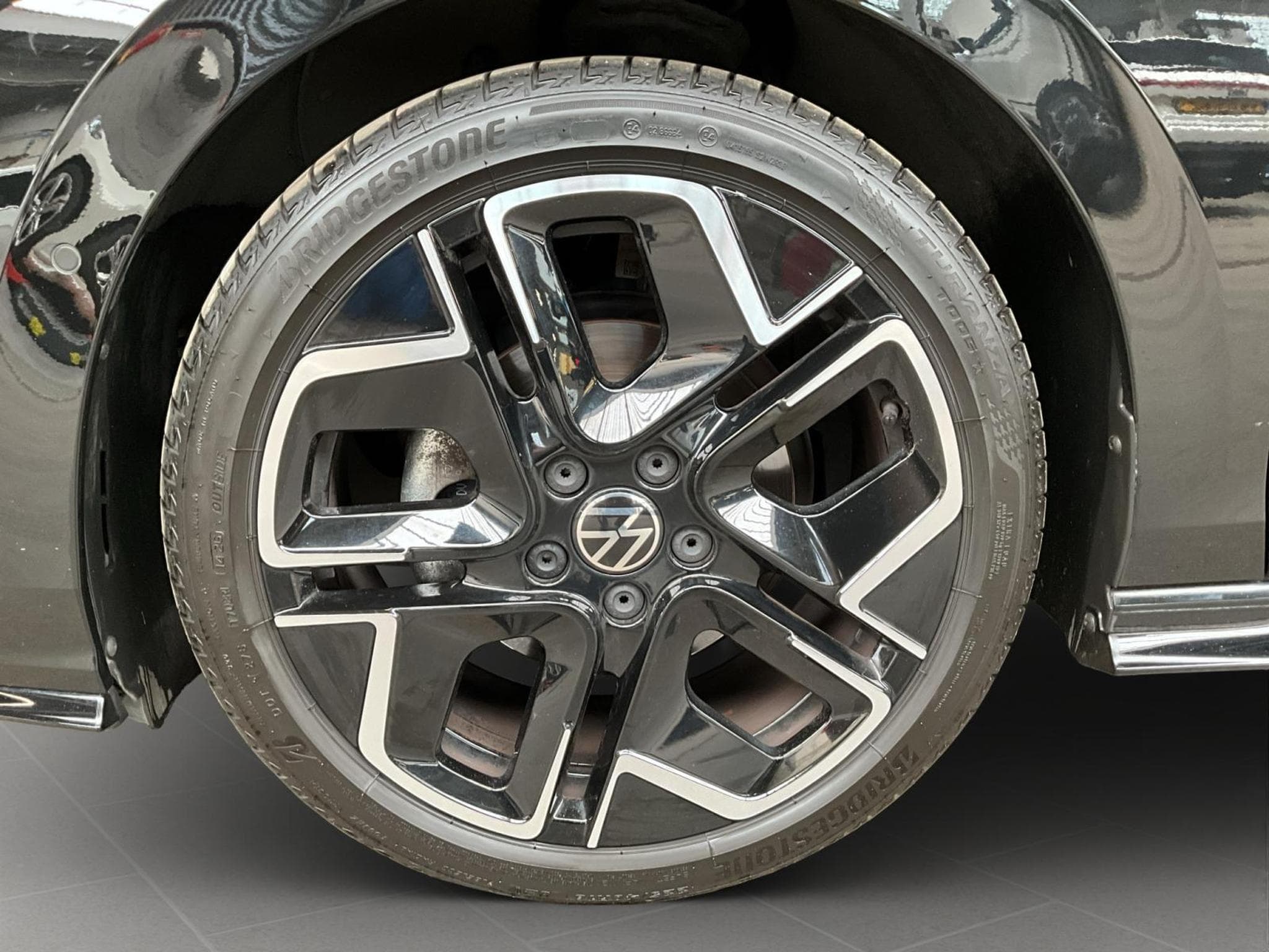 VW Golf R-line+DSG+TDI+P.Assi.+LM18+P.Tech.+Pano (2025) - Photo 8
