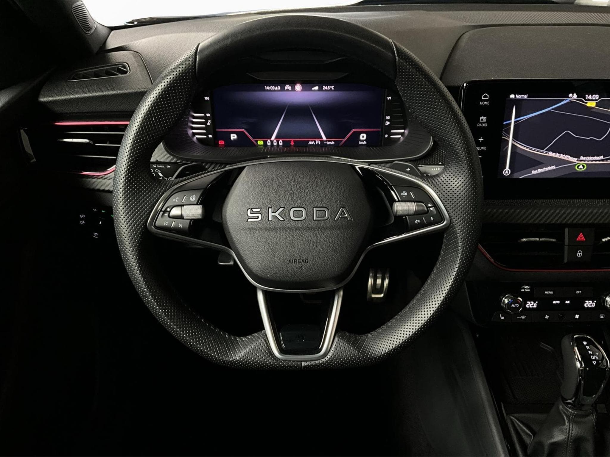 Skoda Kamiq Monte-Carlo+DSG+Led+Pano+Navi+DAB+ (2025) - Photo 10