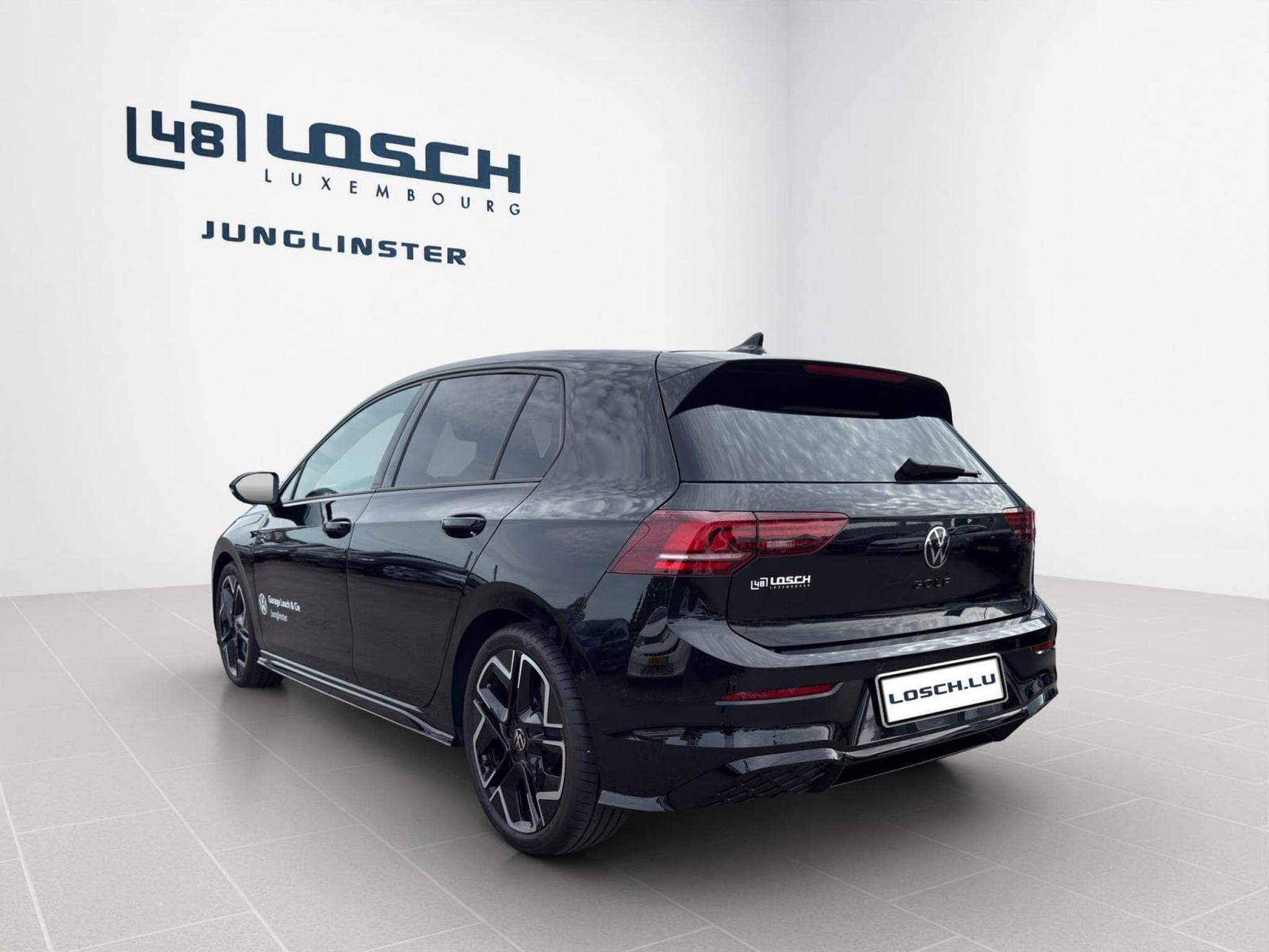 VW Golf R-Line (2026) - Photo 7