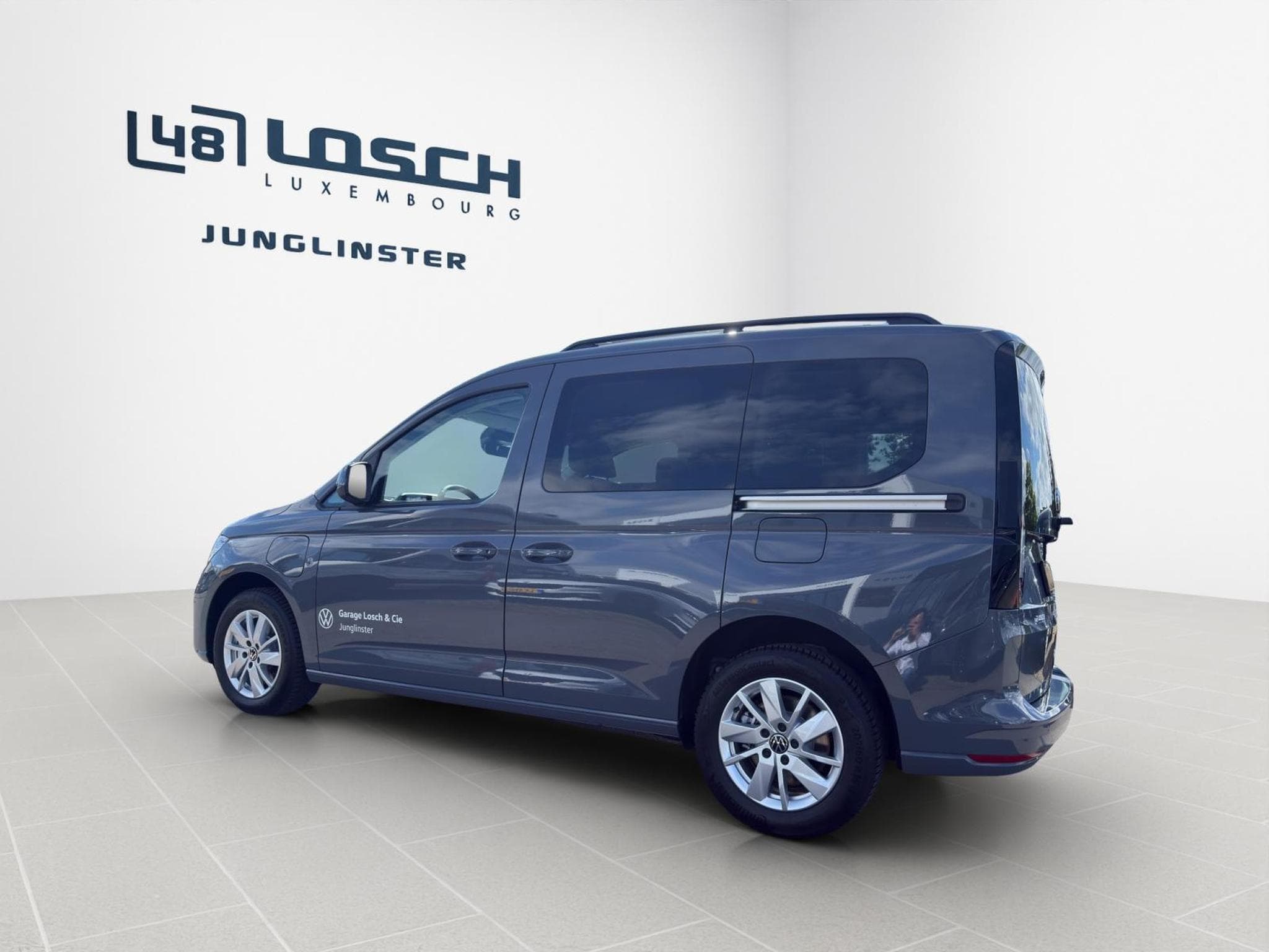 VW Caddy Basic eHYBRID (2026) - Photo 6
