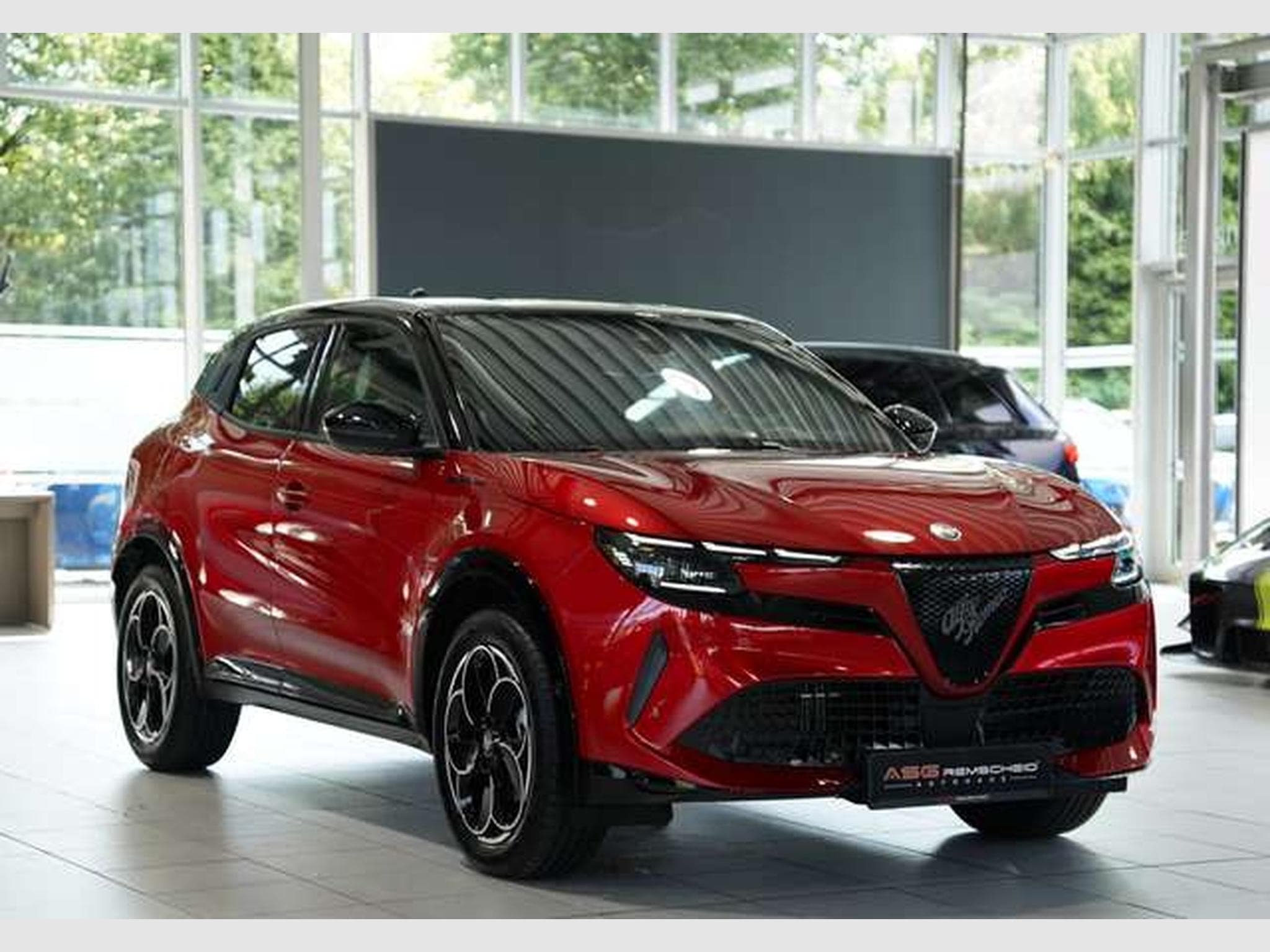 Alfa-Romeo Junior Ibrida 1.2 VGT 48V-Hybrid *1.Hand *MwSt (2025) - Photo 6
