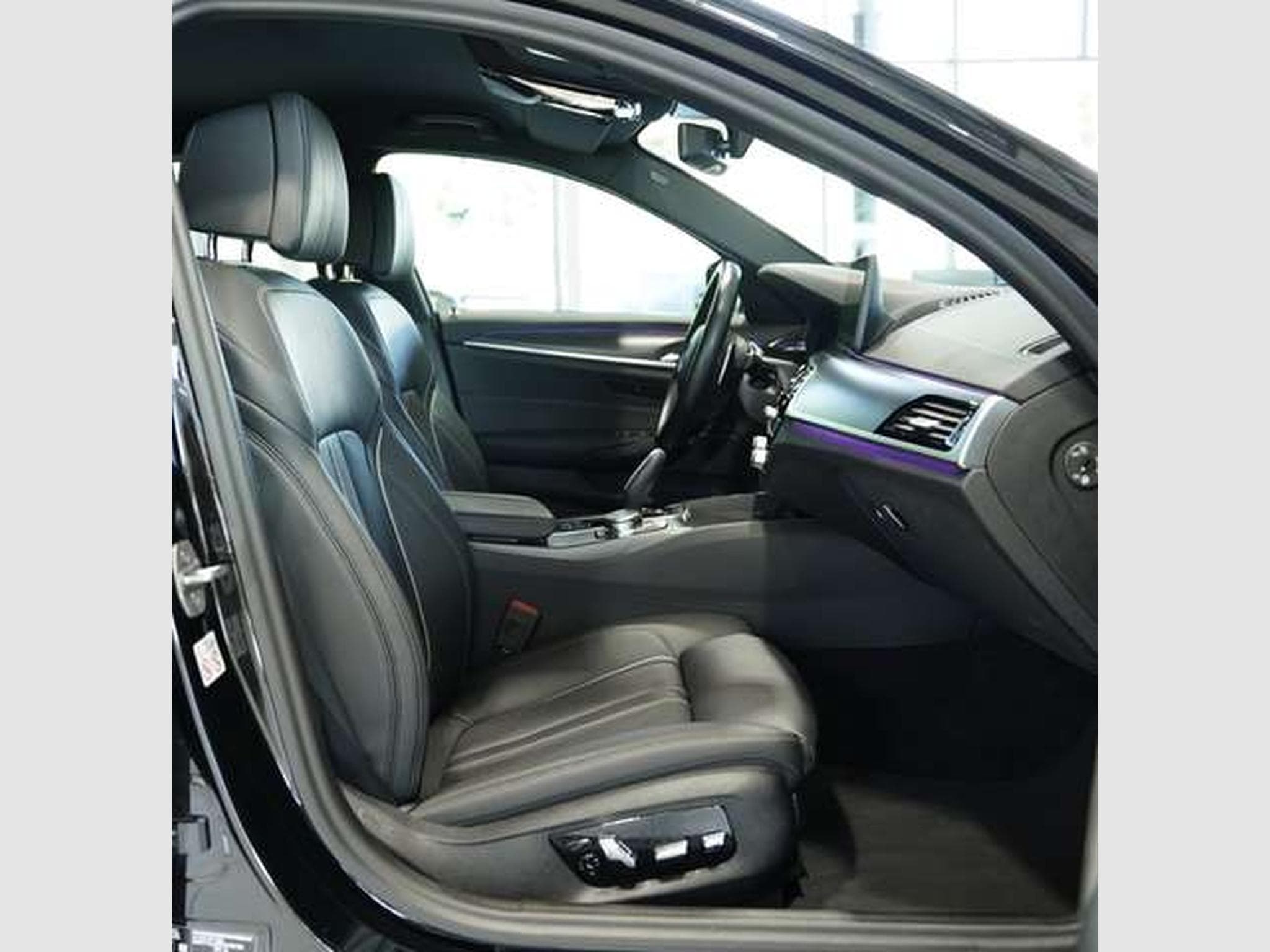 BMW 540 i xDrive Limousine M Sport 2.H *Memory *ACC (2022) - Photo 14